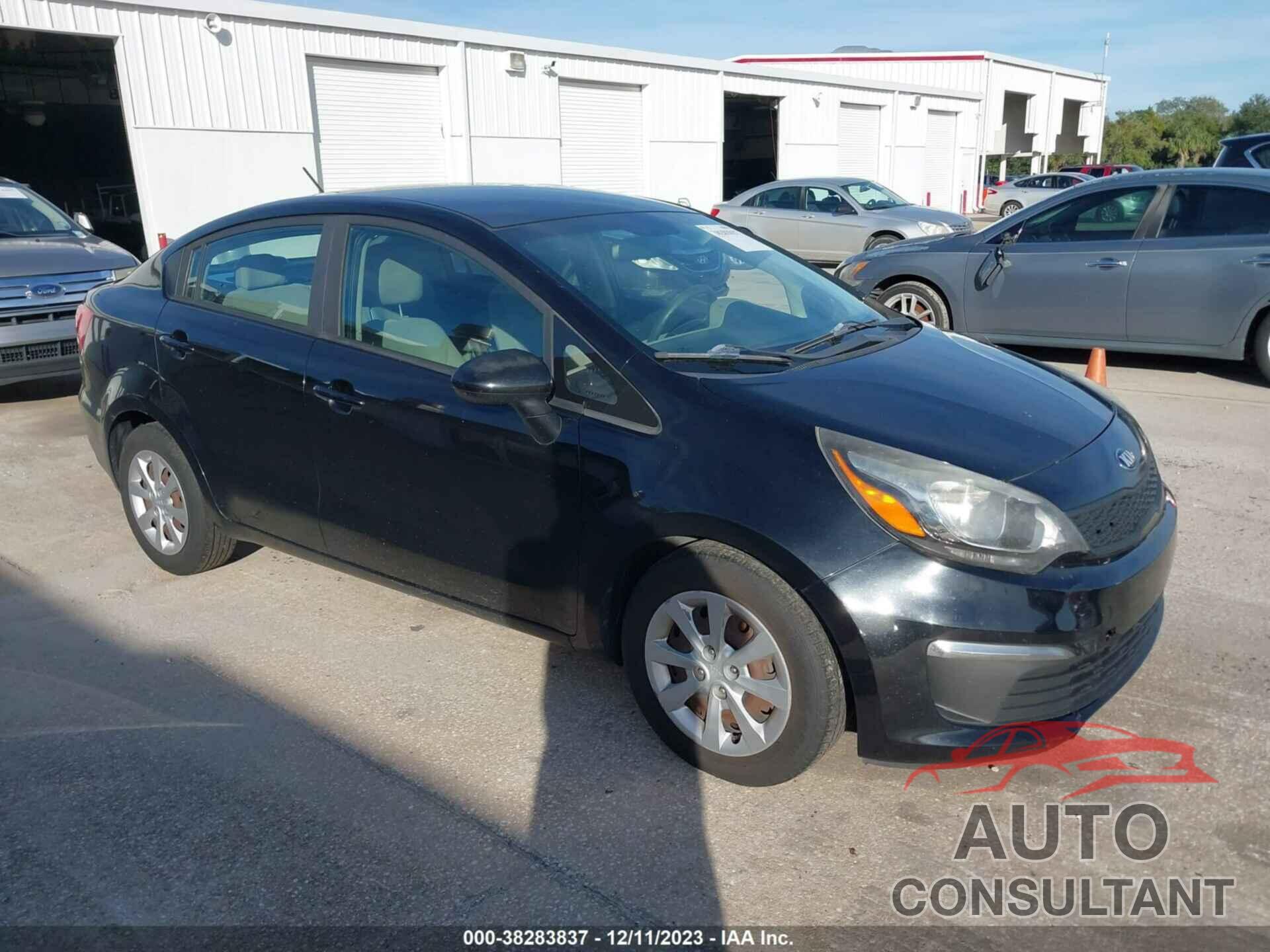 KIA RIO 2017 - KNADM4A3XH6111585