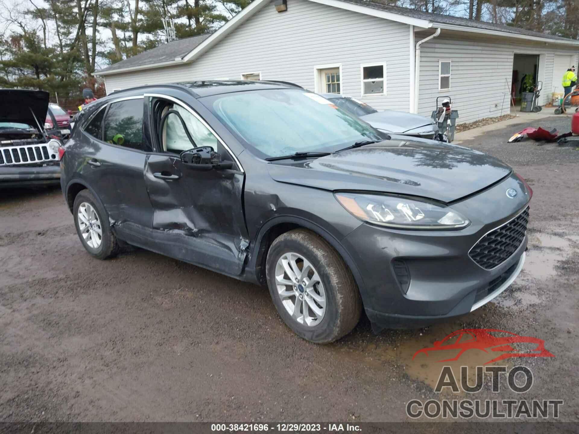 FORD ESCAPE 2020 - 1FMCU0G69LUA10109