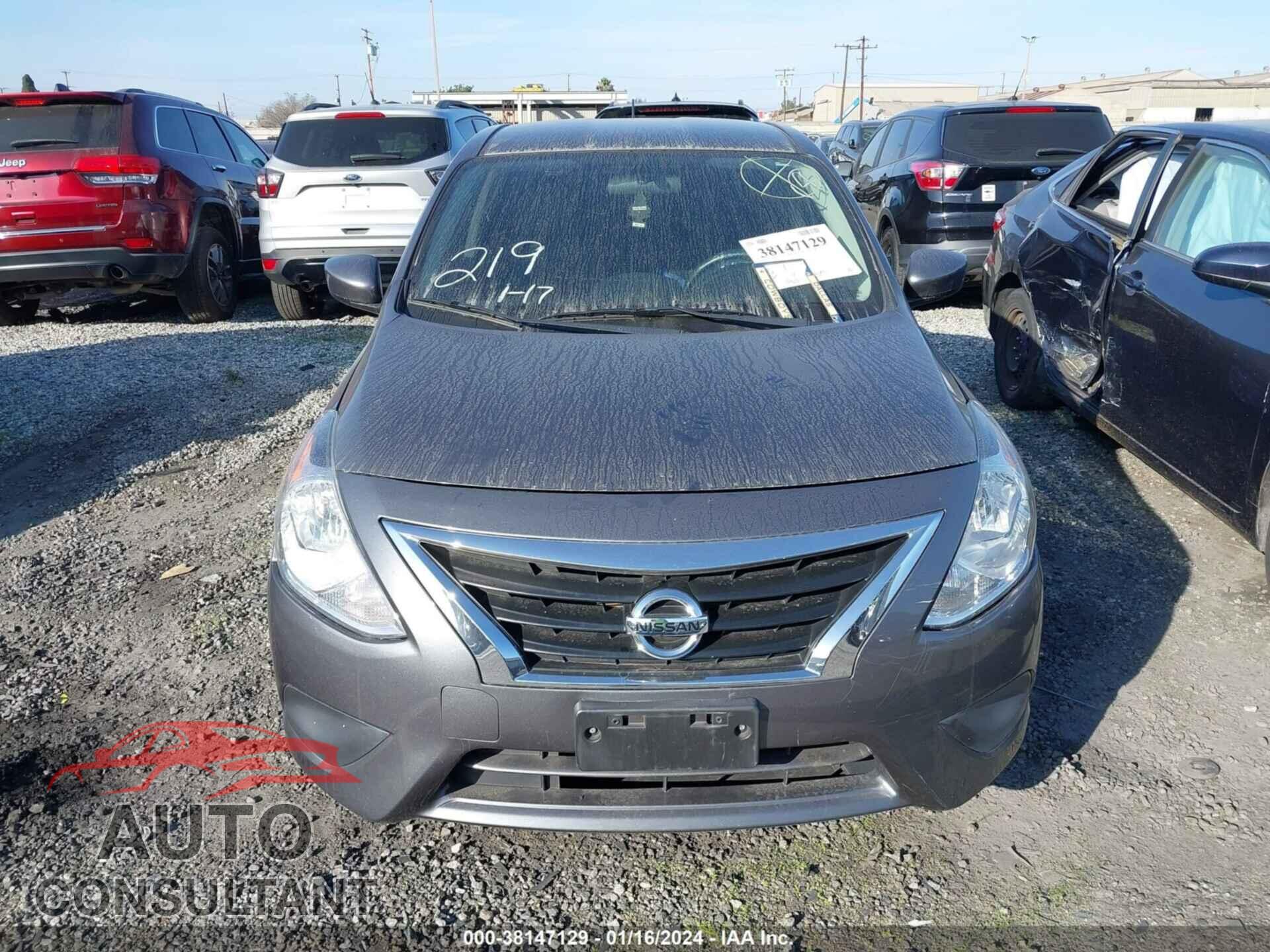 NISSAN VERSA 2019 - 3N1CN7AP3KL871499
