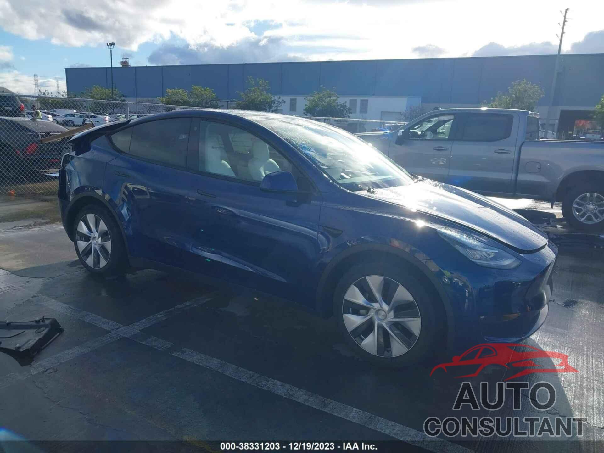 TESLA MODEL Y 2021 - 5YJYGAEE0MF222599