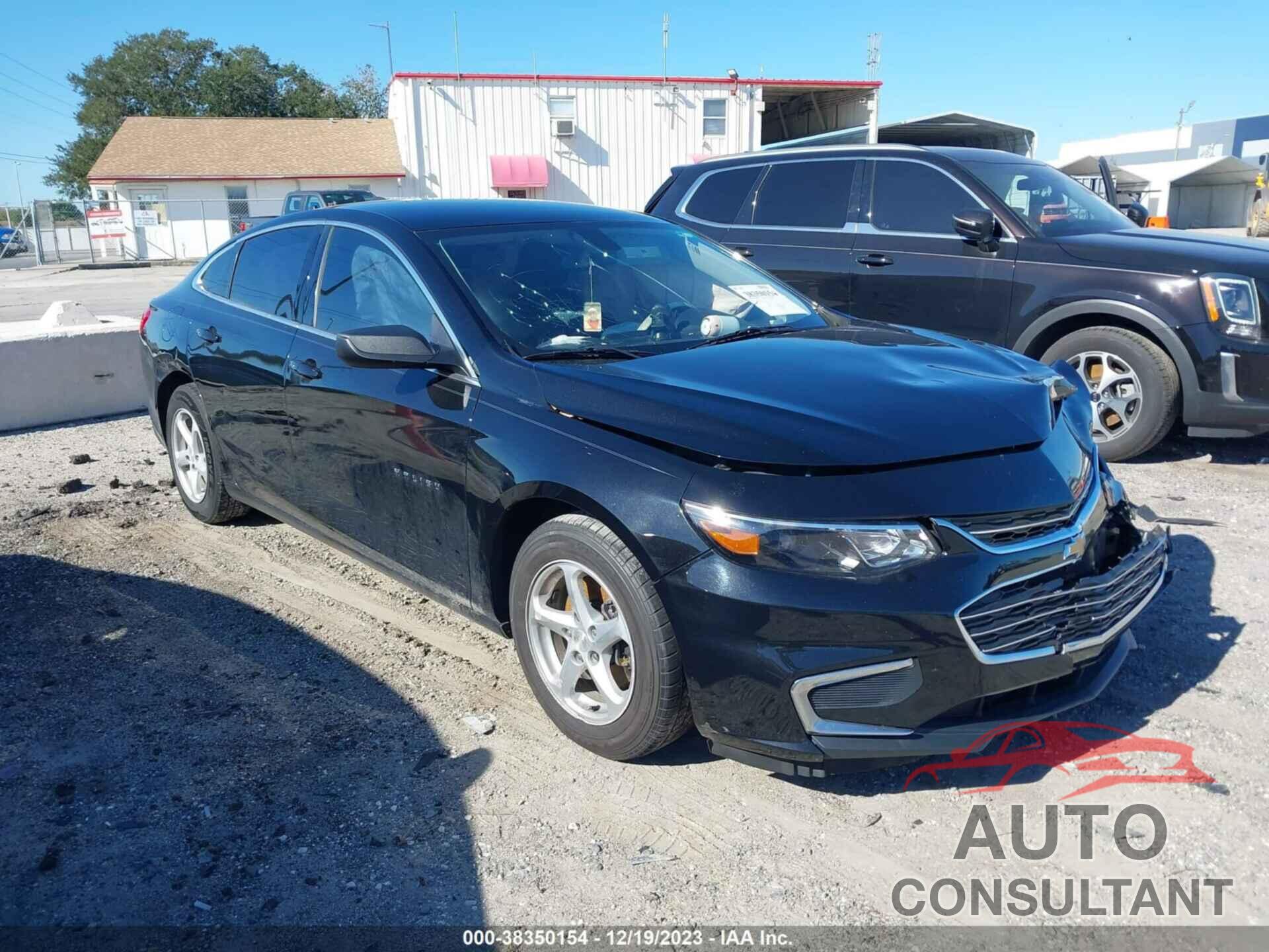 CHEVROLET MALIBU 2018 - 1G1ZB5ST1JF282629