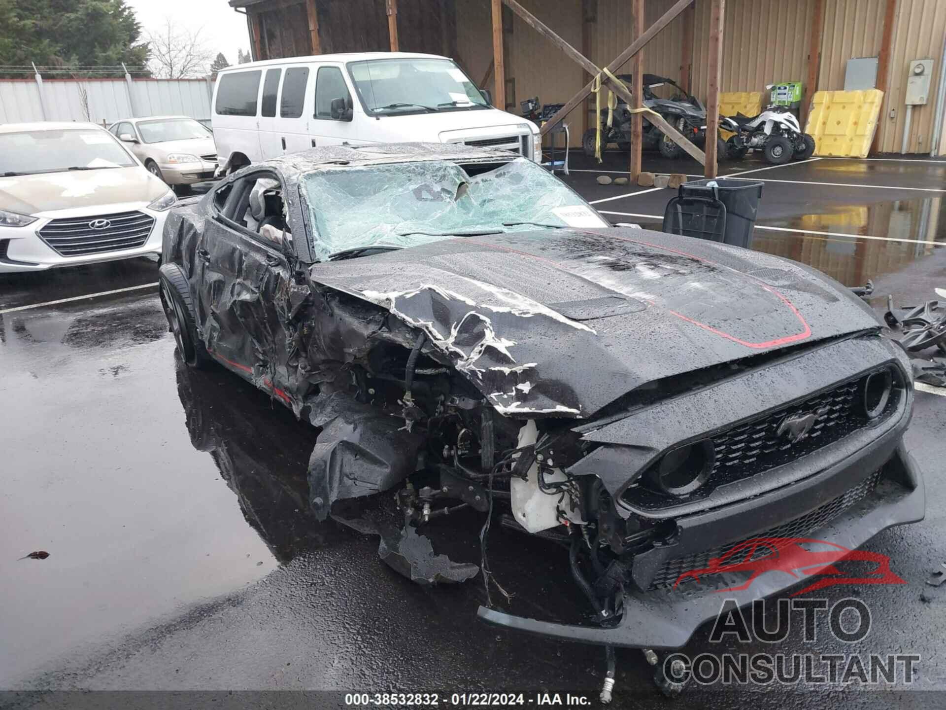 FORD MUSTANG 2022 - 1FA6P8R00N5554744