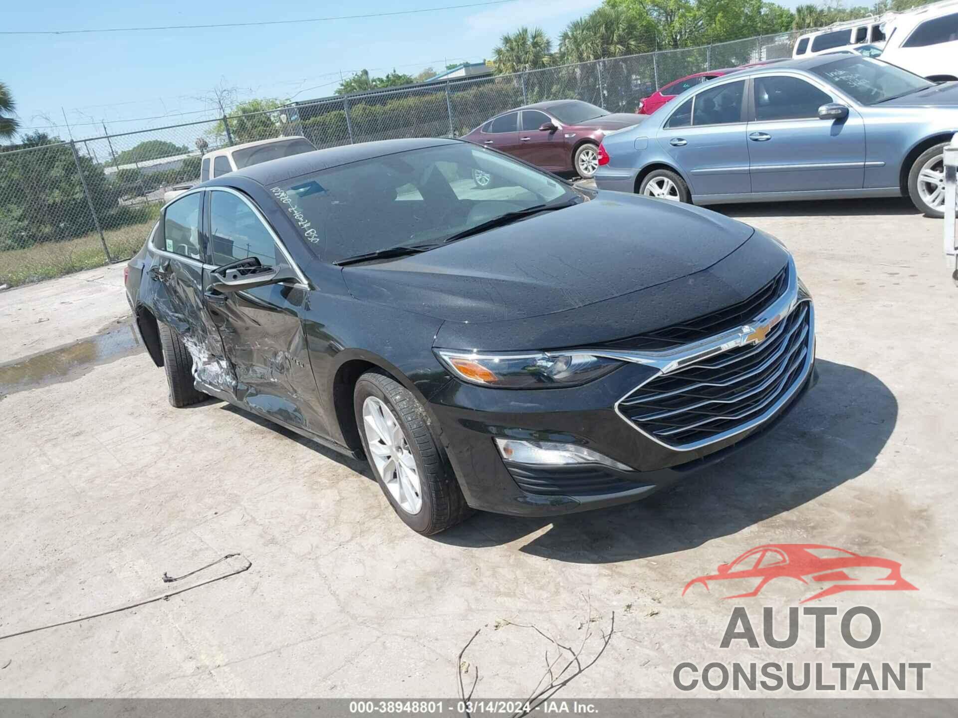 CHEVROLET MALIBU 2022 - 1G1ZD5ST1NF108320