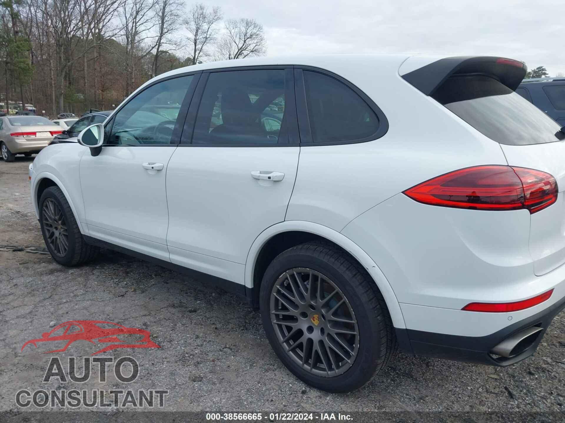 PORSCHE CAYENNE 2017 - WP1AA2A2XHKA82234