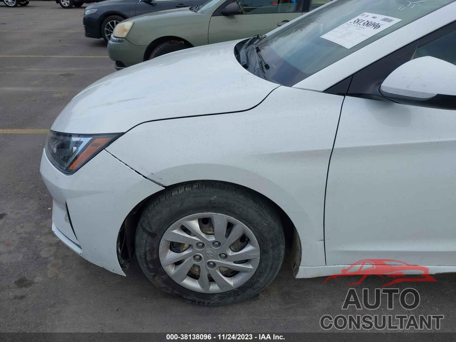 HYUNDAI ELANTRA 2019 - 5NPD74LF1KH455403