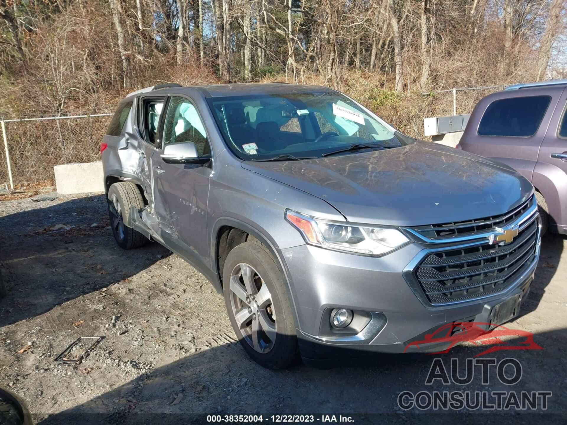 CHEVROLET TRAVERSE 2018 - 1GNEVHKW5JJ274837