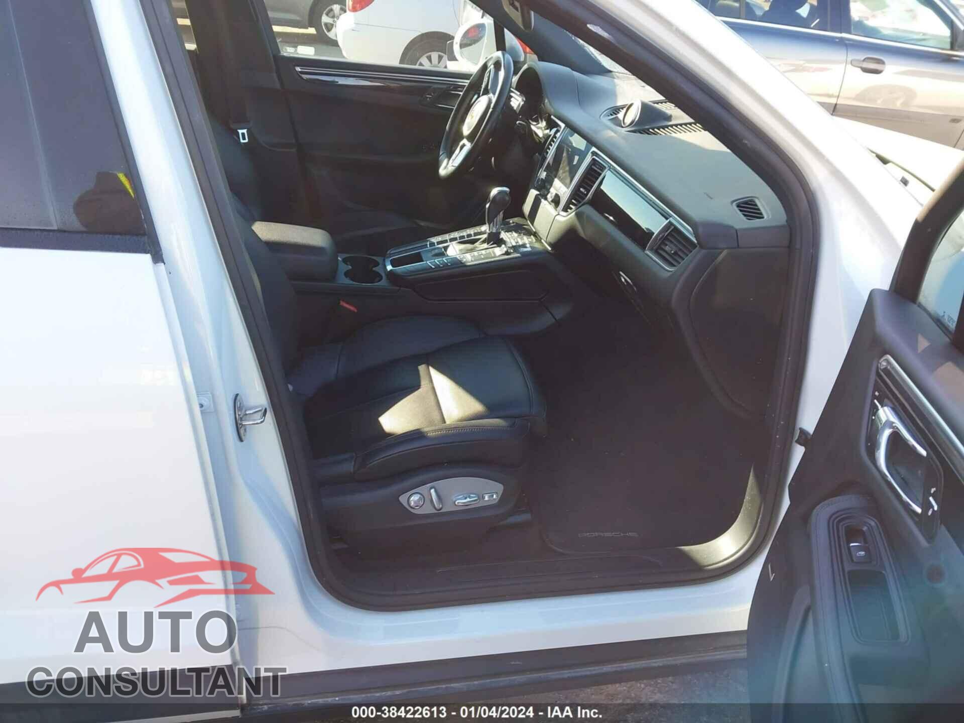 PORSCHE MACAN 2017 - WP1AA2A5XHLB82029