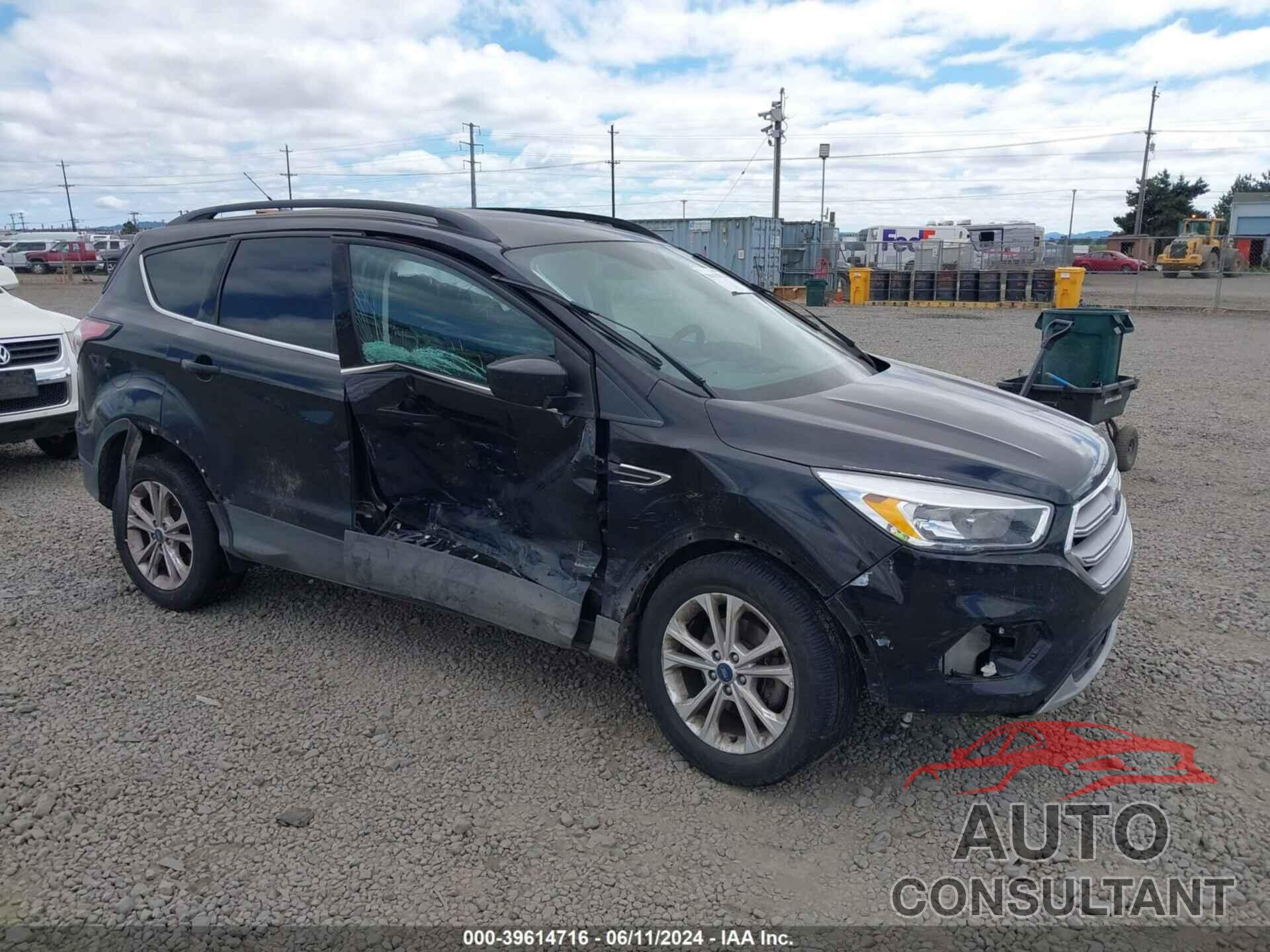 FORD ESCAPE 2018 - 1FMCU0GD9JUD40649