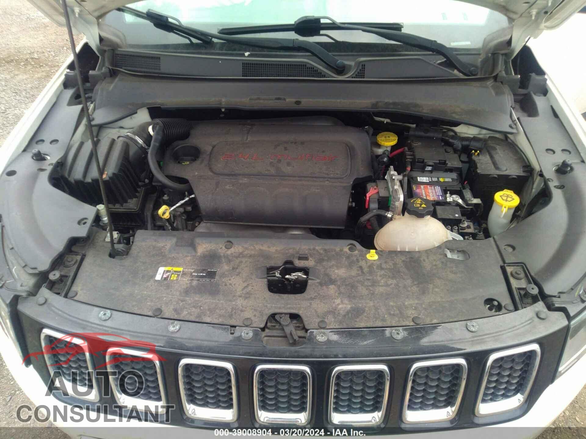JEEP COMPASS 2018 - 3C4NJDBB2JT400896