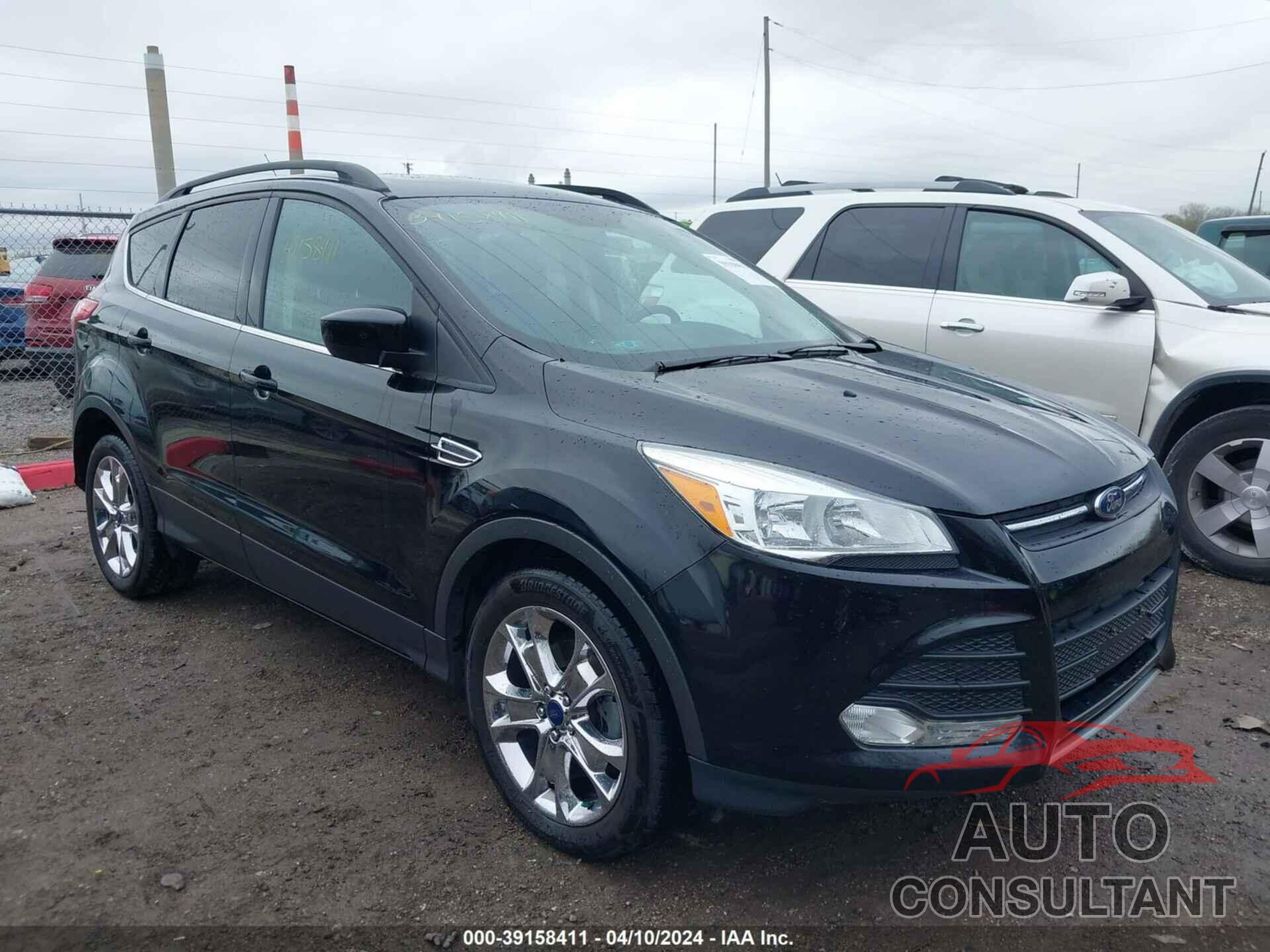 FORD ESCAPE 2016 - 1FMCU0GX2GUB90970
