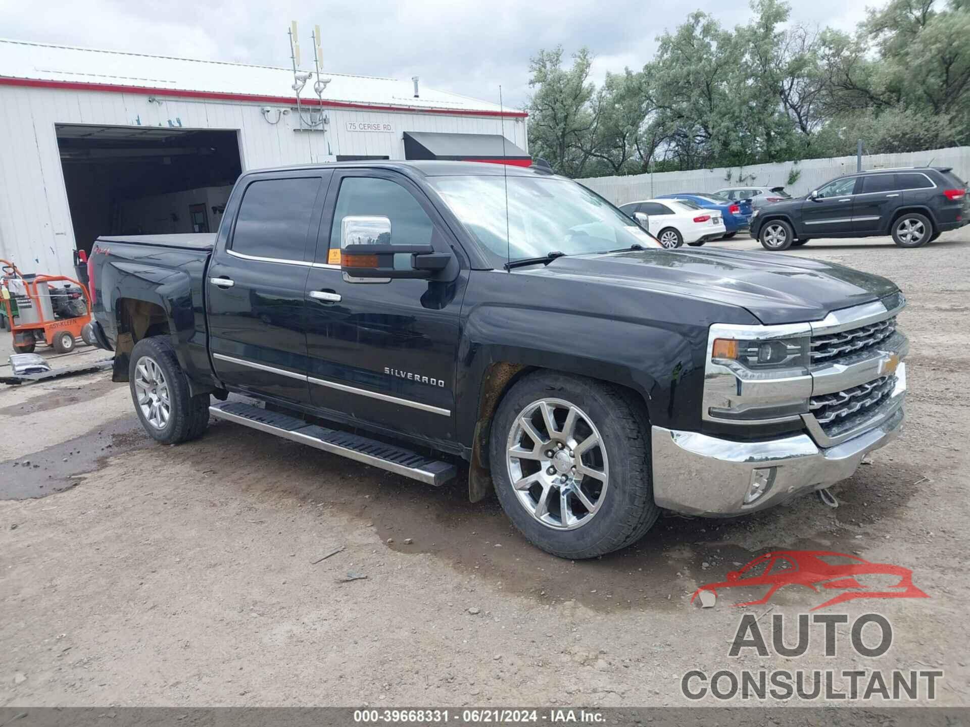 CHEVROLET SILVERADO 1500 2018 - 3GCUKSEJ1JG258324