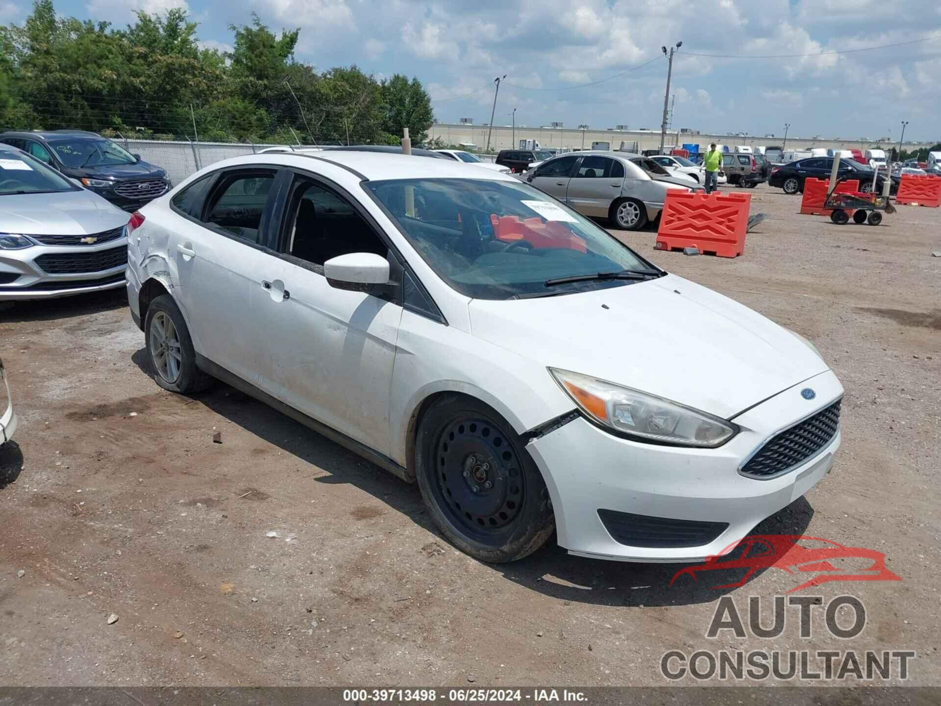 FORD FOCUS 2018 - 1FADP3F22JL226490