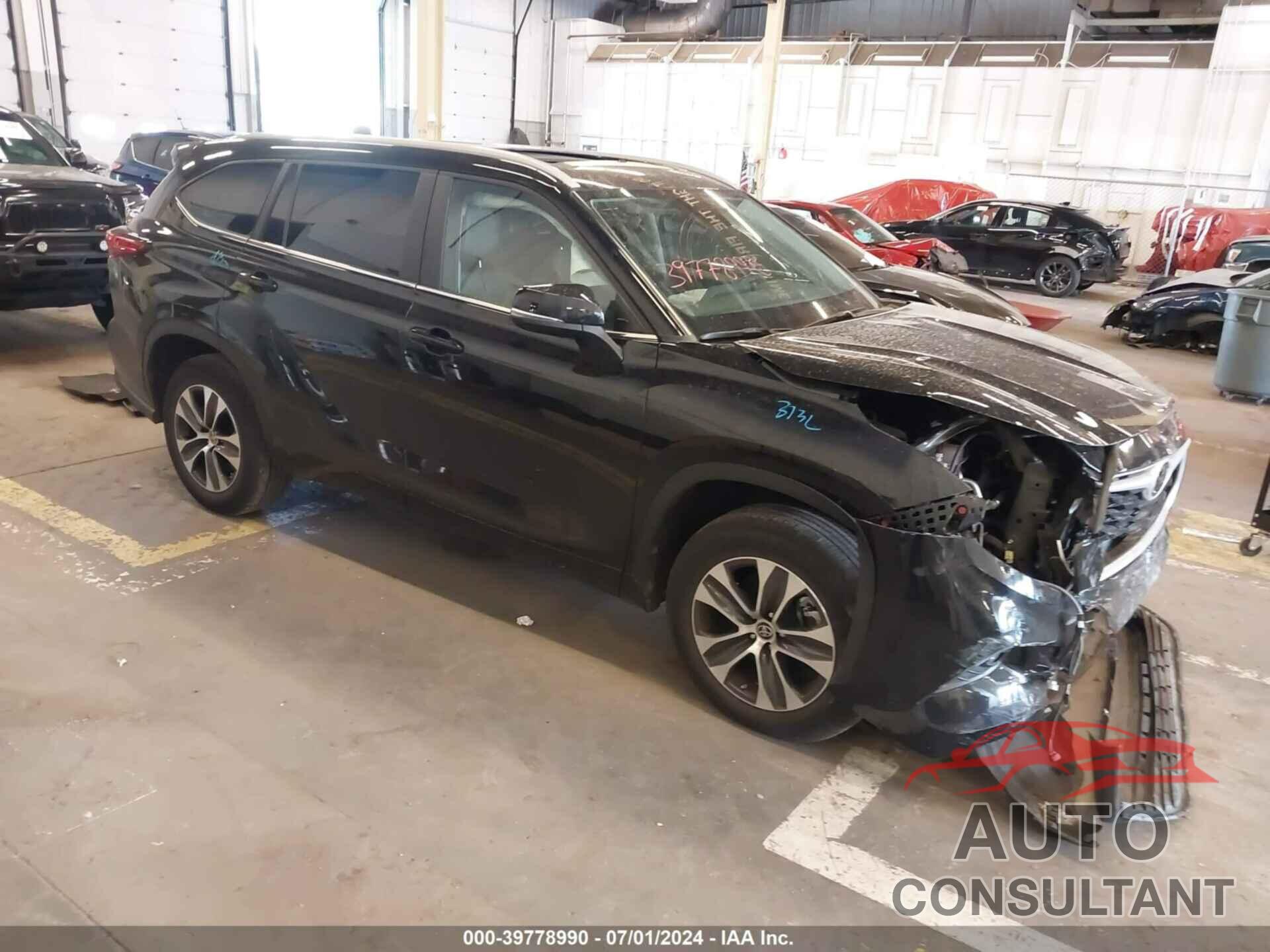 TOYOTA HIGHLANDER 2023 - 5TDKDRAH8PS015830