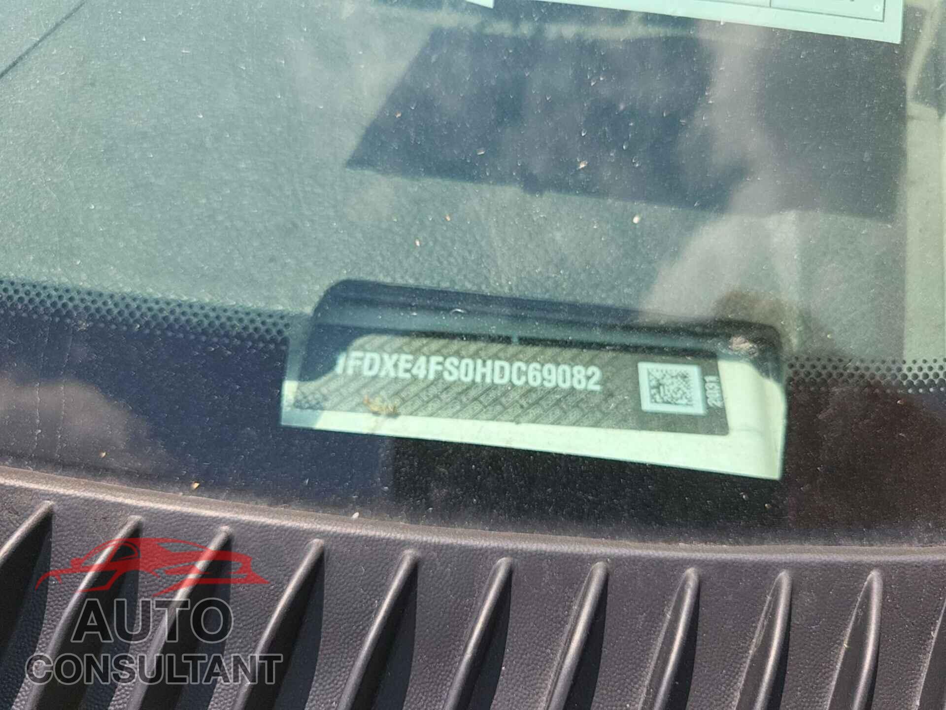 FORD ECONOLINE 2017 - 1FDXE4FS0HDC69082