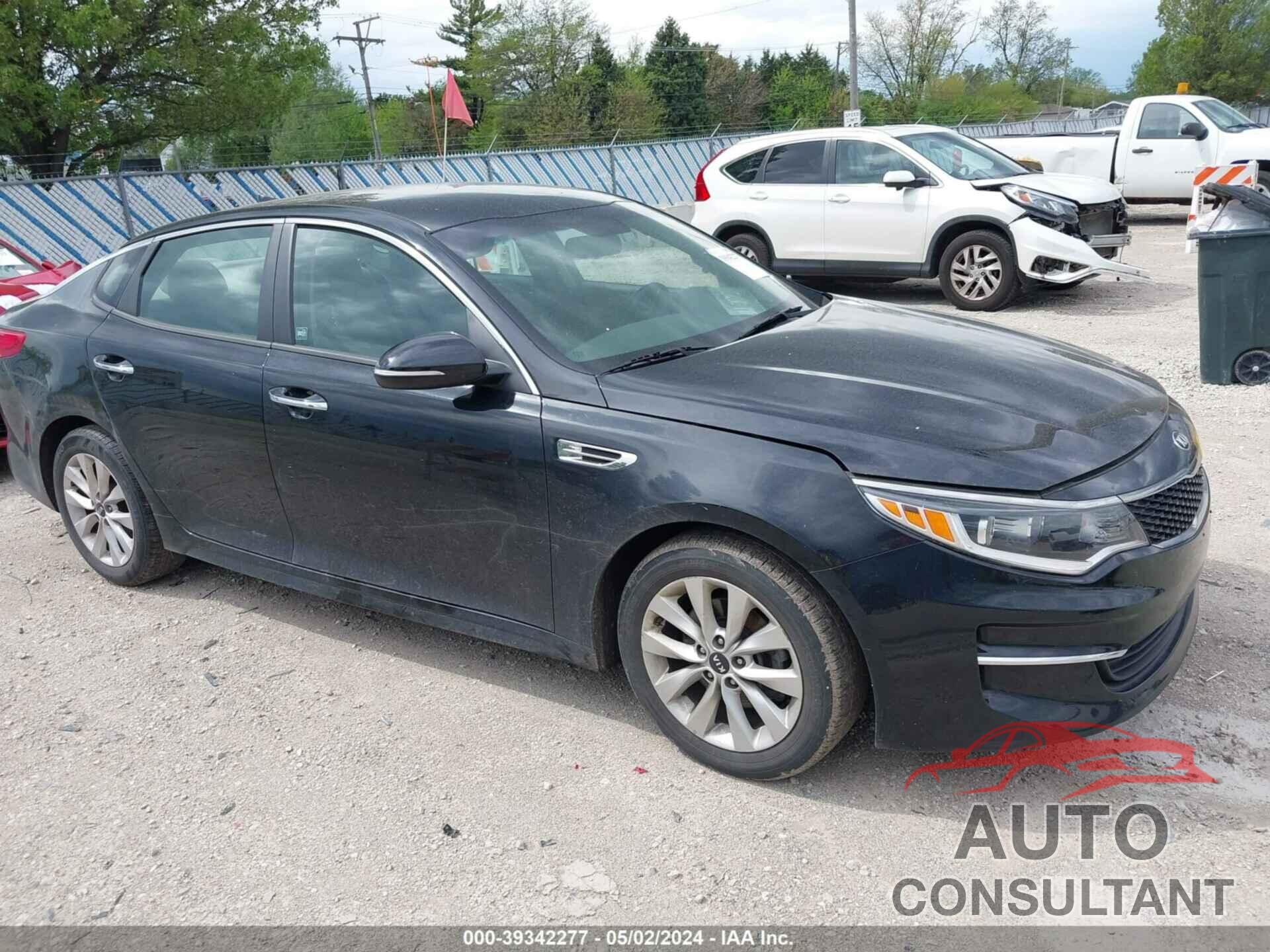 KIA OPTIMA 2018 - 5XXGT4L30JG256318