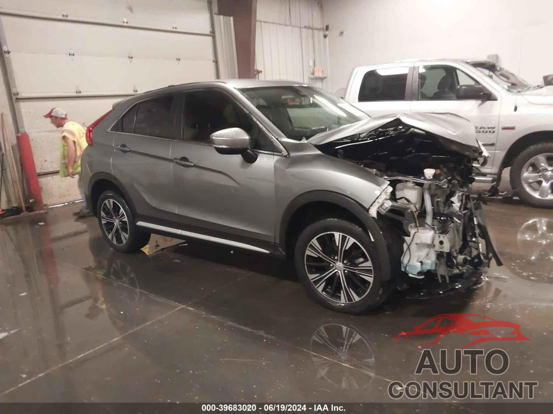 MITSUBISHI ECLIPSE CROSS 2020 - JA4AT5AA1LZ001877