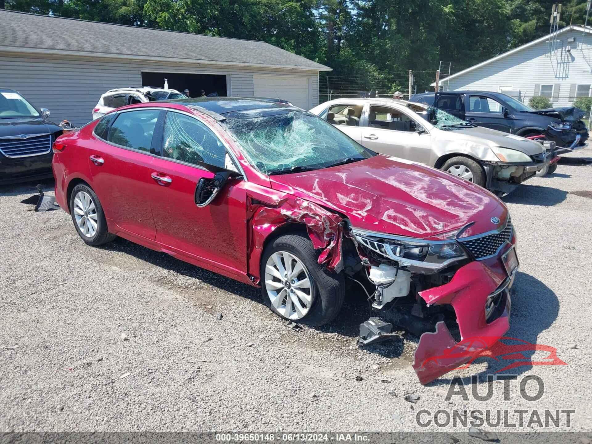 KIA OPTIMA 2018 - 5XXGT4L37JG203065