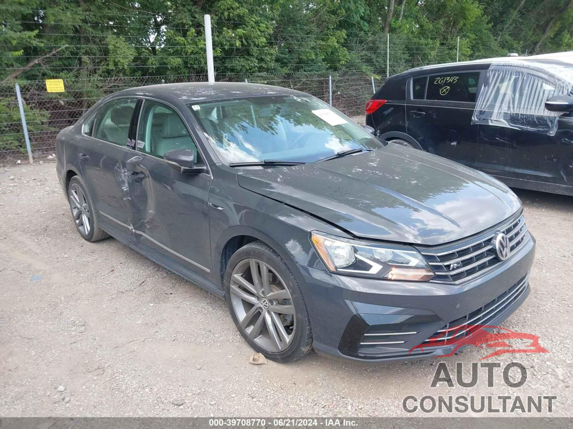 VOLKSWAGEN PASSAT 2017 - 1VWDT7A33HC012824