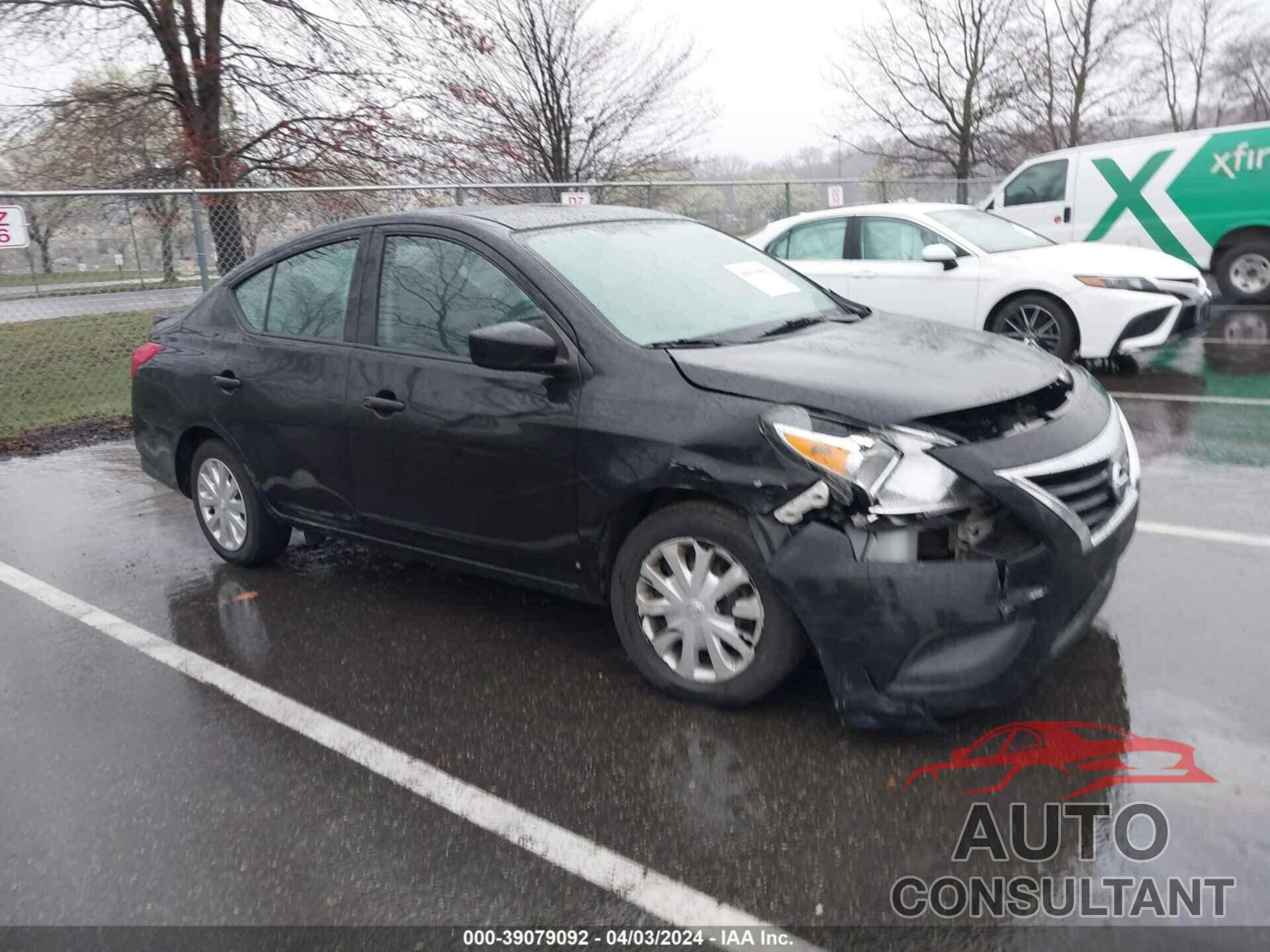 NISSAN VERSA 2019 - 3N1CN7AP8KL821391