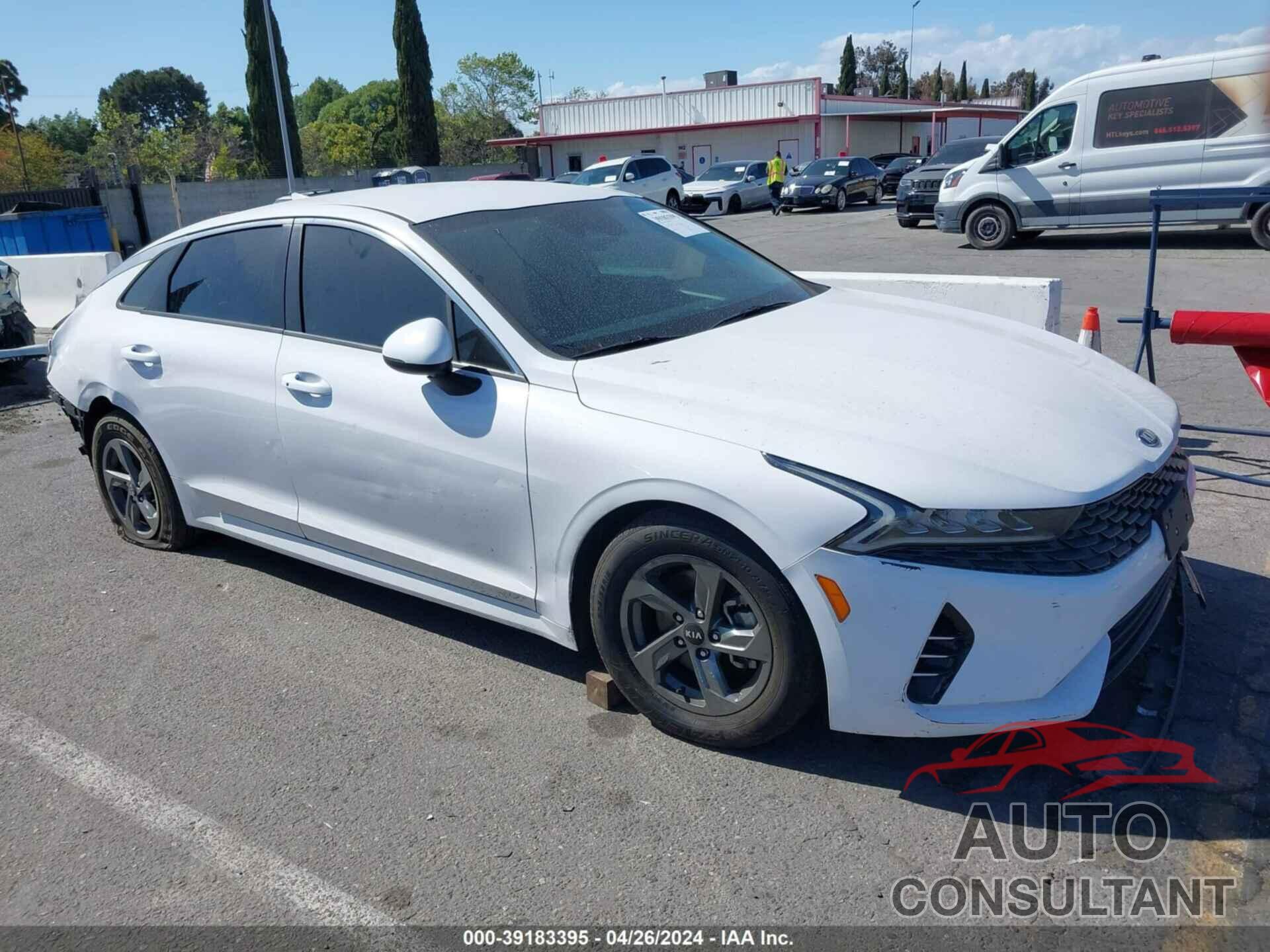 KIA K5 2021 - 5XXG14J26MG050733