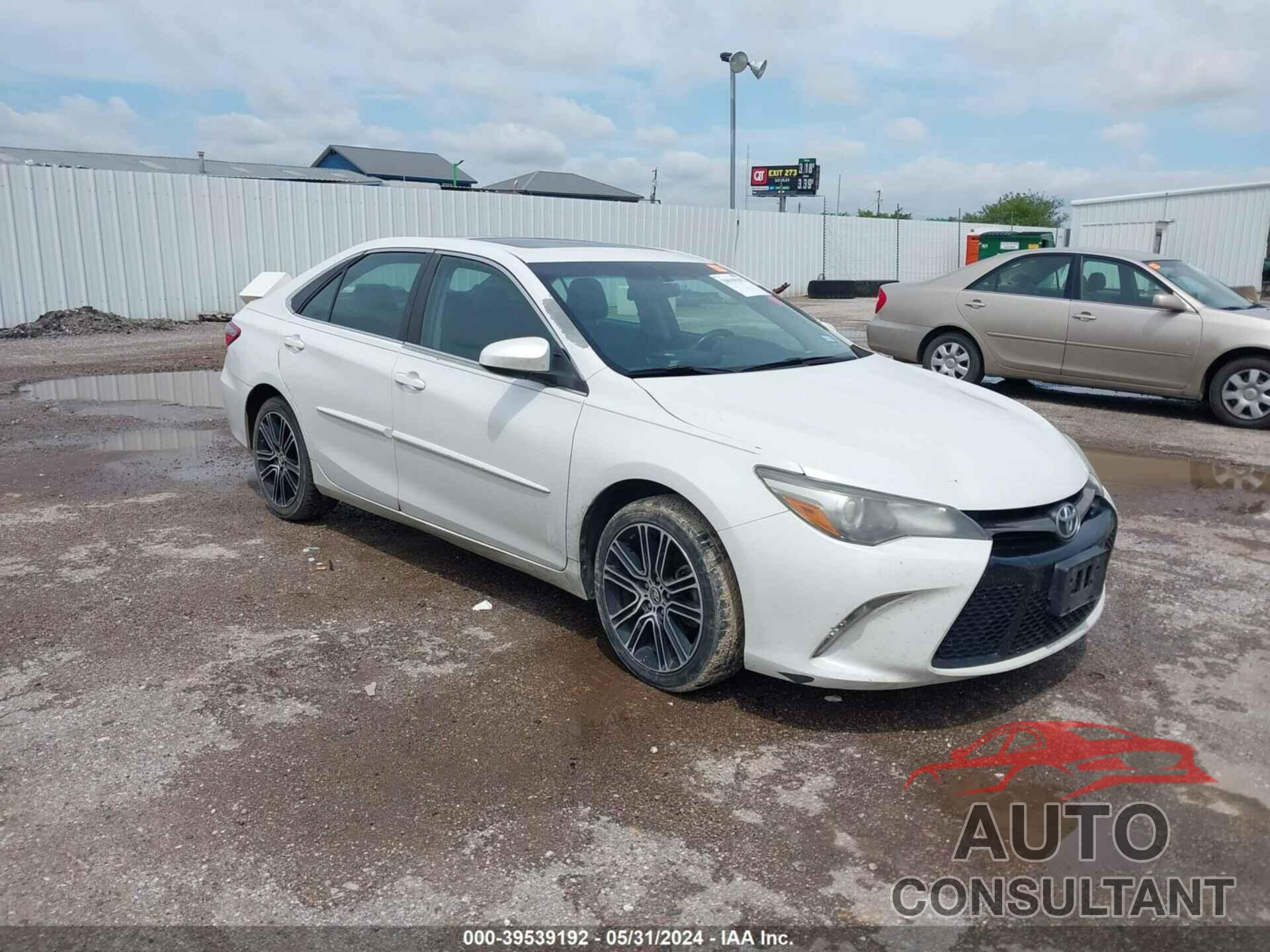 TOYOTA CAMRY 2016 - 4T1BF1FK9GU147180