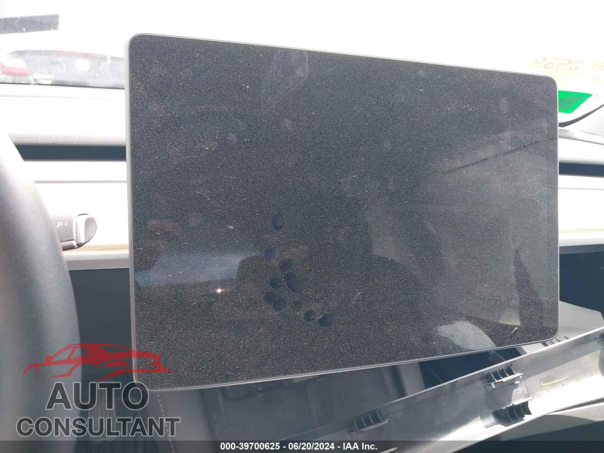 TESLA MODEL 3 2023 - 5YJ3E1EA7PF657654
