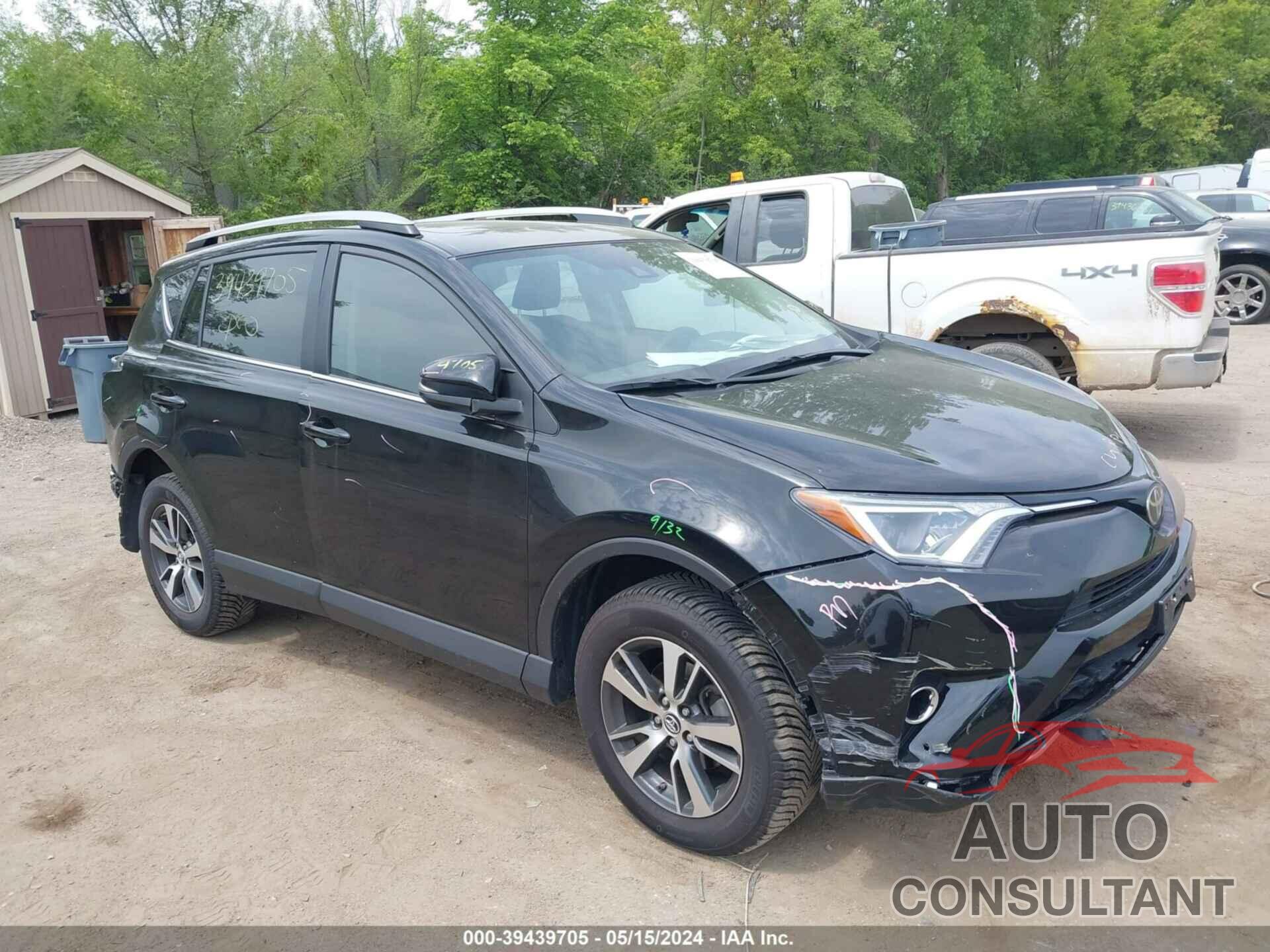 TOYOTA RAV4 2018 - 2T3RFREVXJW725097