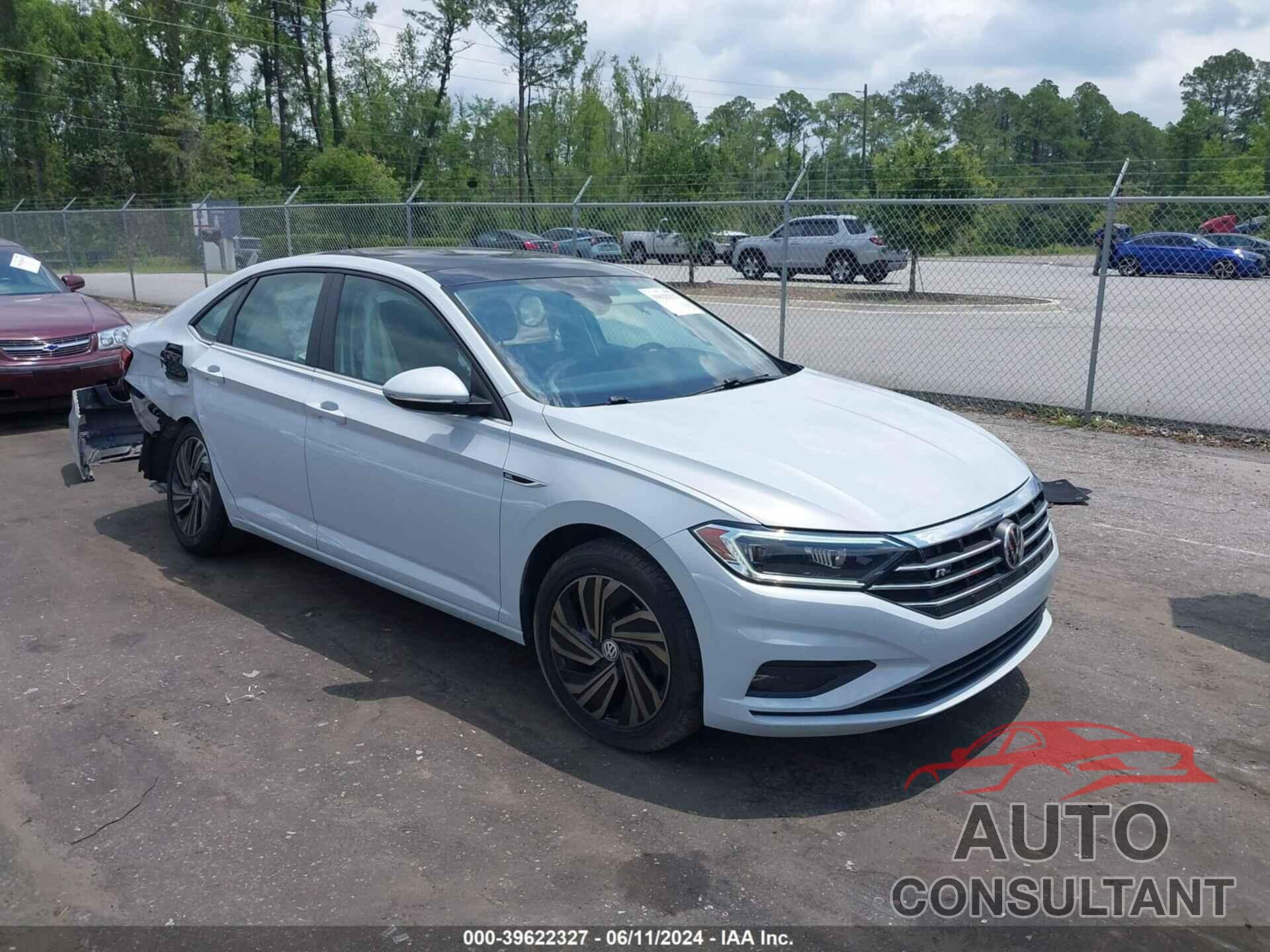 VOLKSWAGEN JETTA 2019 - 3VWG57BU4KM003893