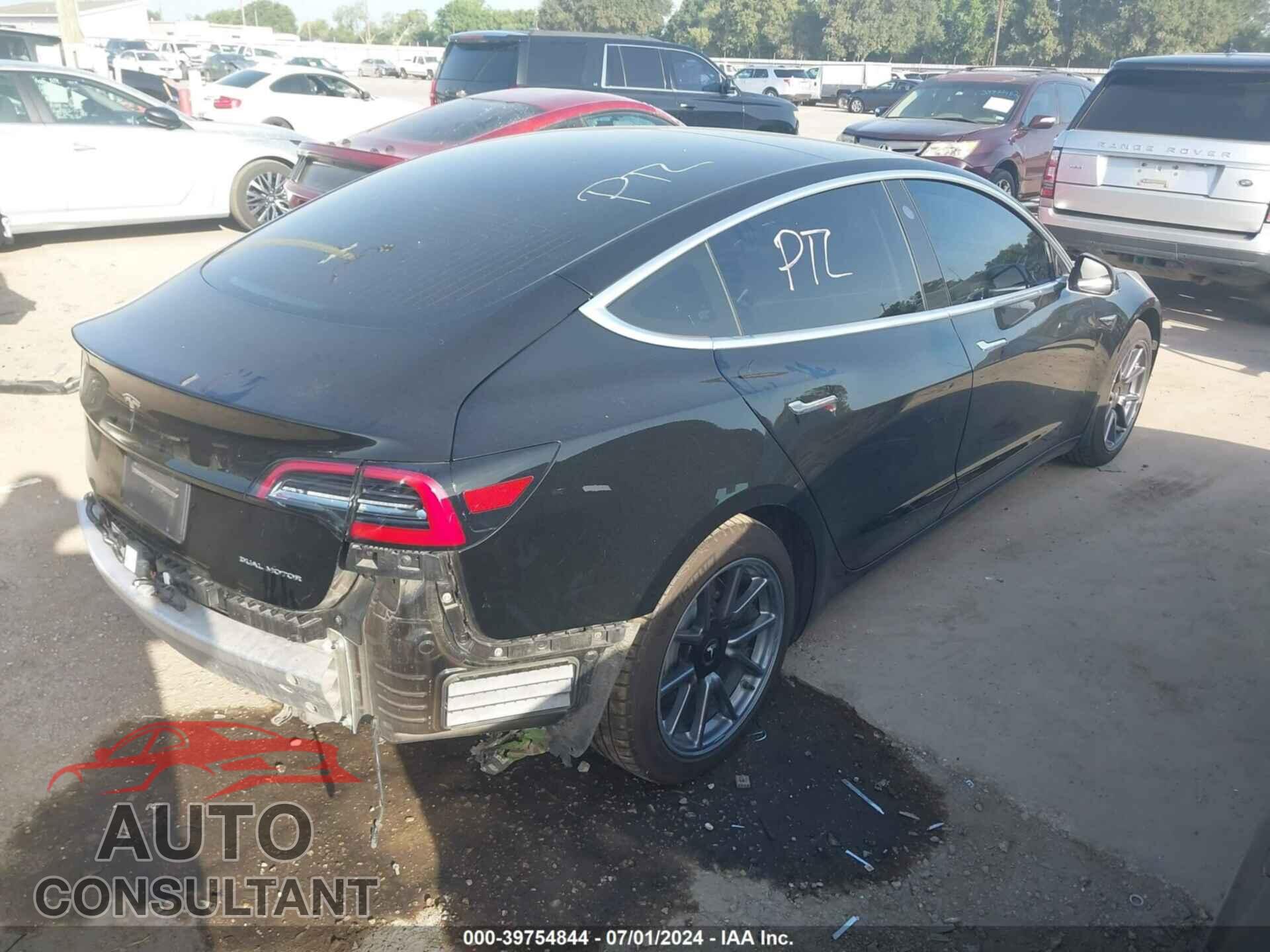 TESLA MODEL 3 2020 - 5YJ3E1EB6LF663075