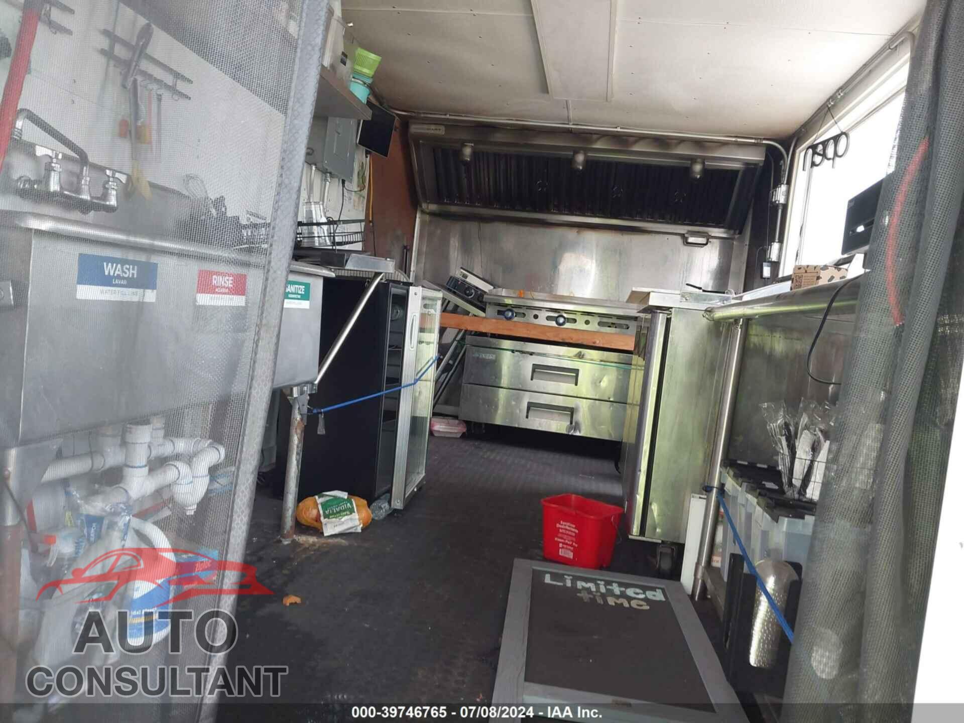 FORD E-350 CUTAWAY 2017 - 1FDWE3FS7HDC41771