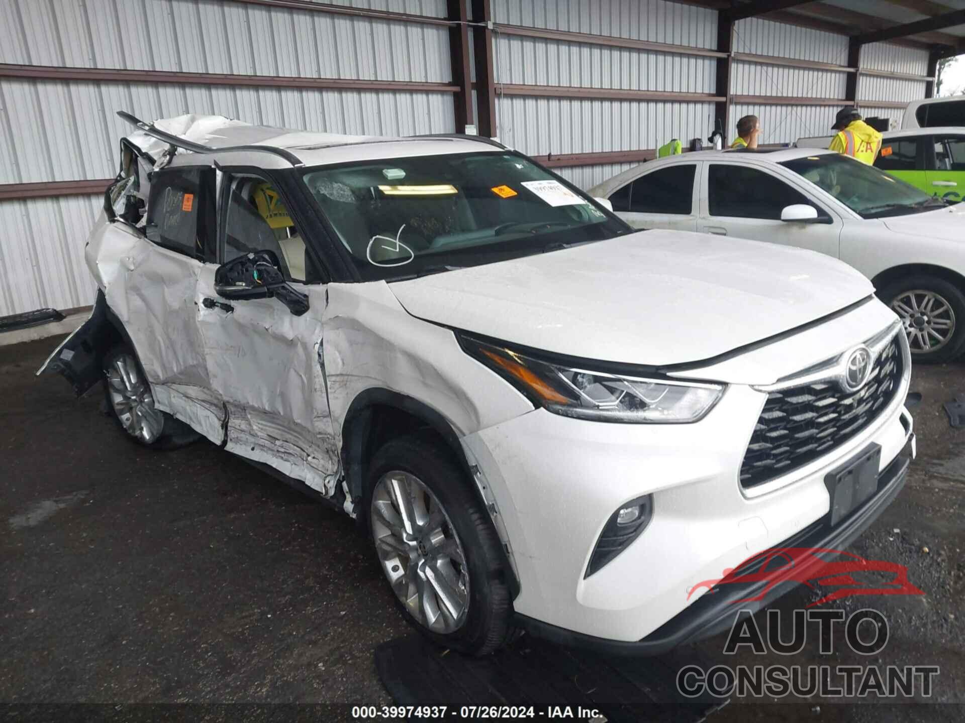 TOYOTA HIGHLANDER 2020 - 5TDYZRAHXLS008593