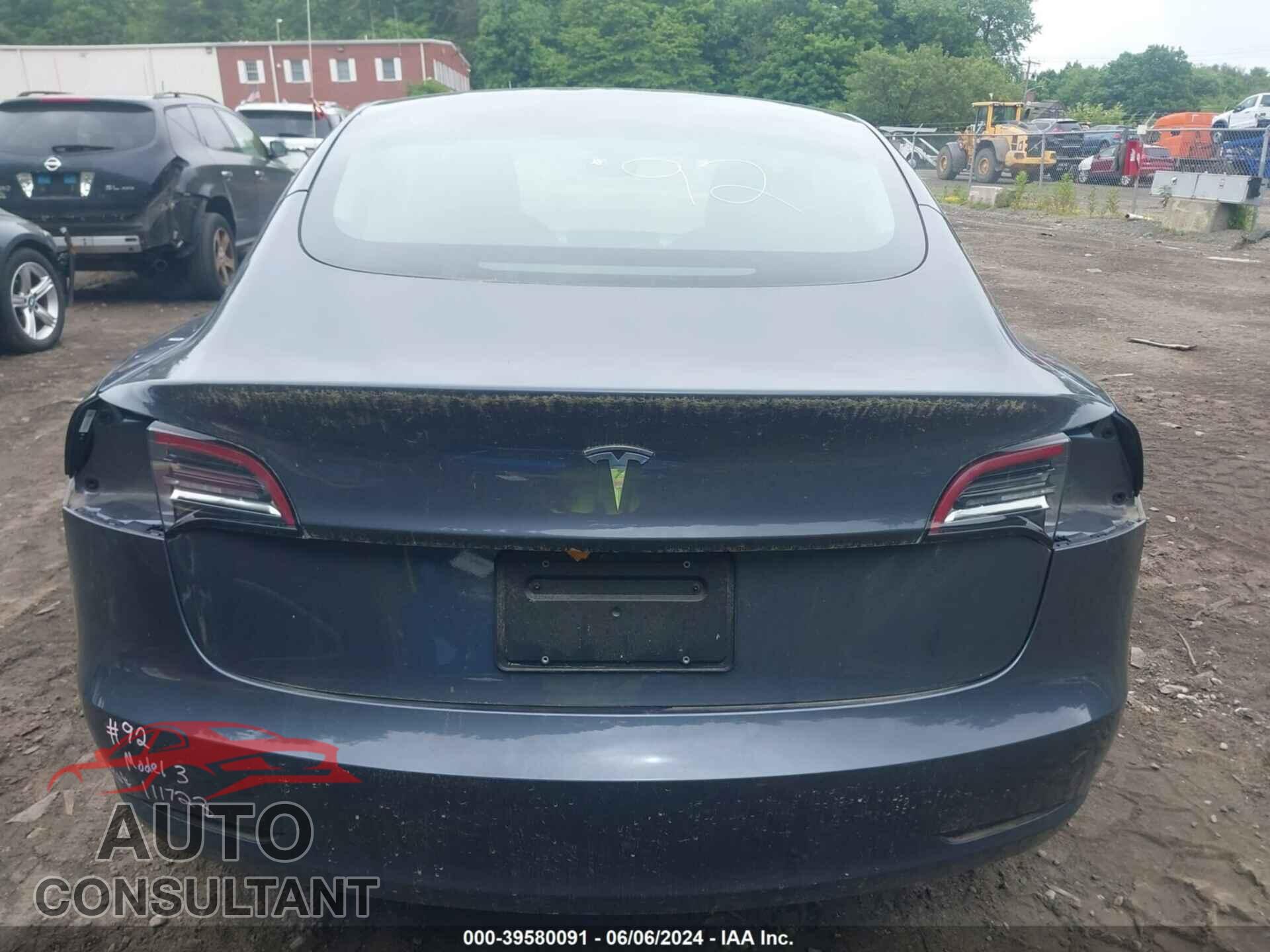 TESLA MODEL 3 2023 - 5YJ3E1EA8PF470844