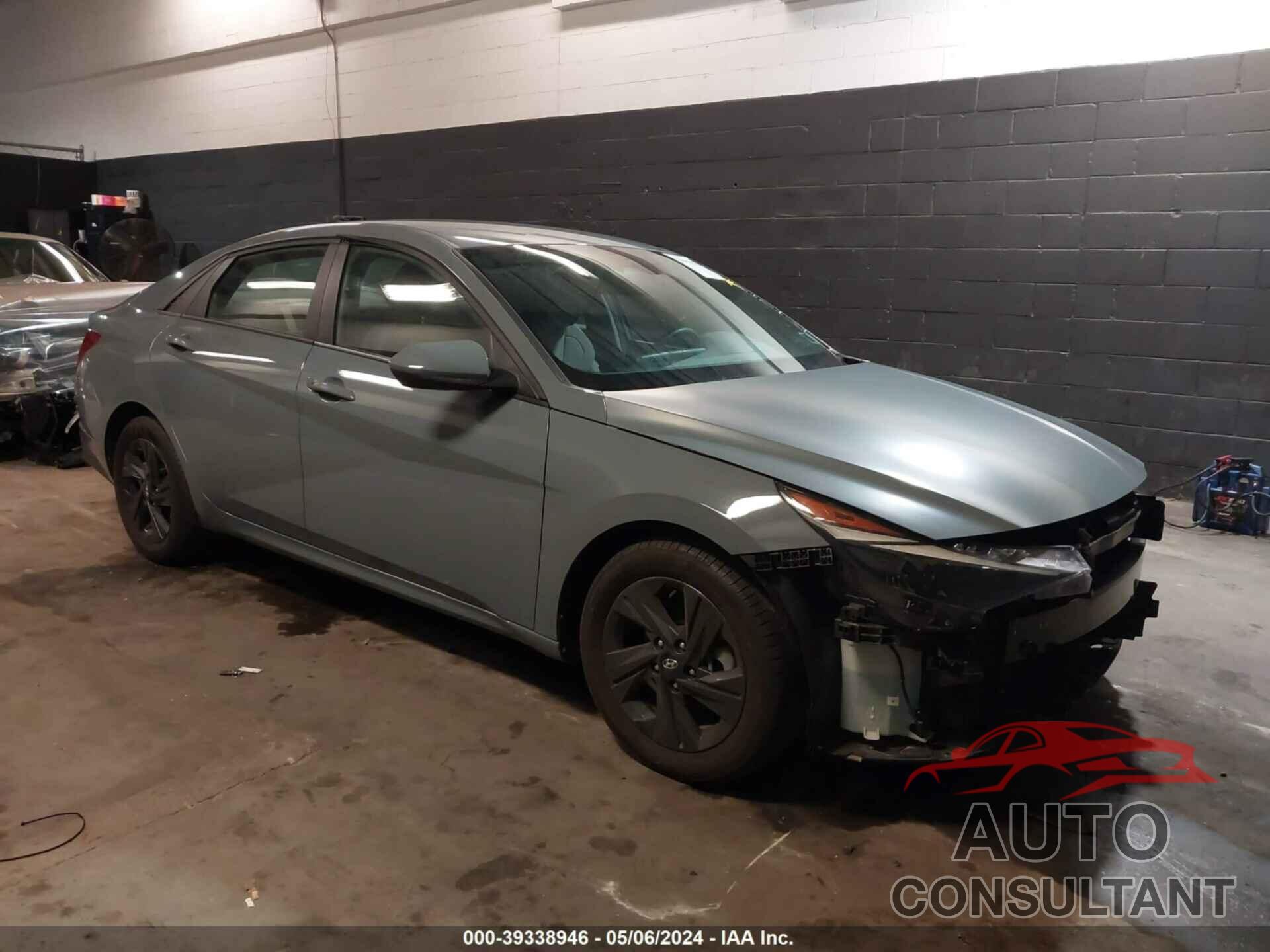 HYUNDAI ELANTRA 2023 - KMHLM4AG2PU436643