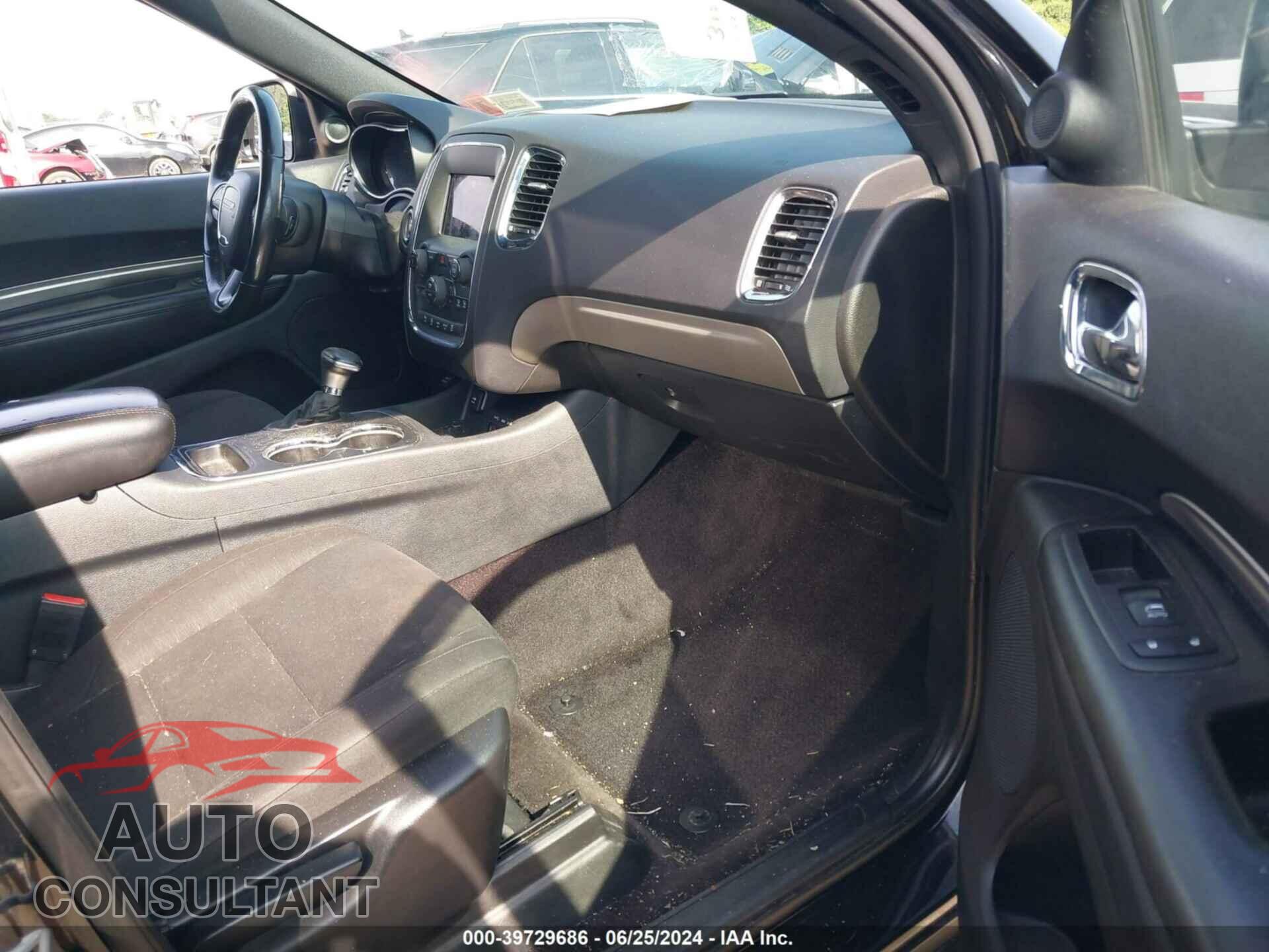 DODGE DURANGO 2018 - 1C4RDJAG3JC490530