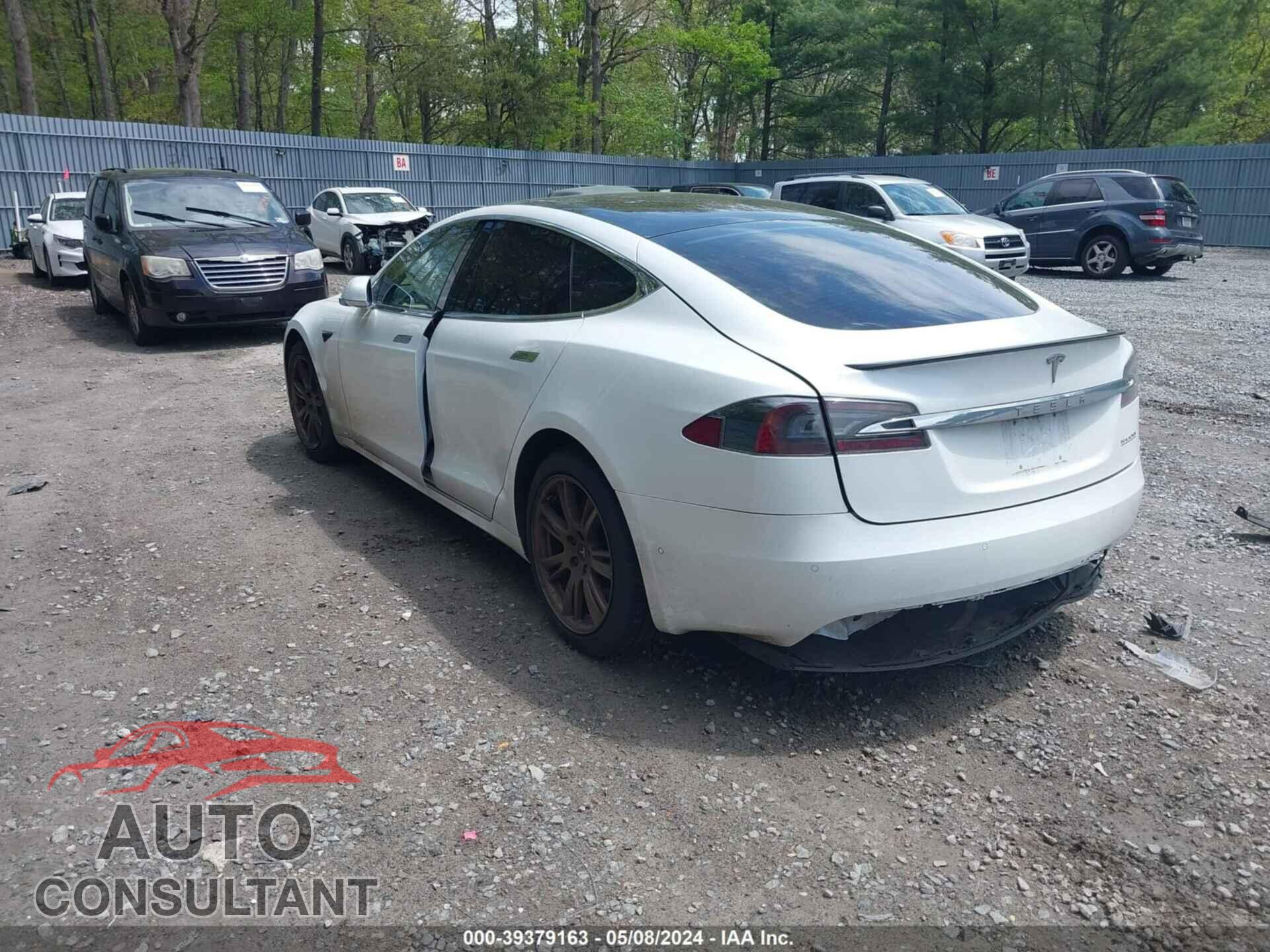 TESLA MODEL S 2020 - 5YJSA1E40LF370202