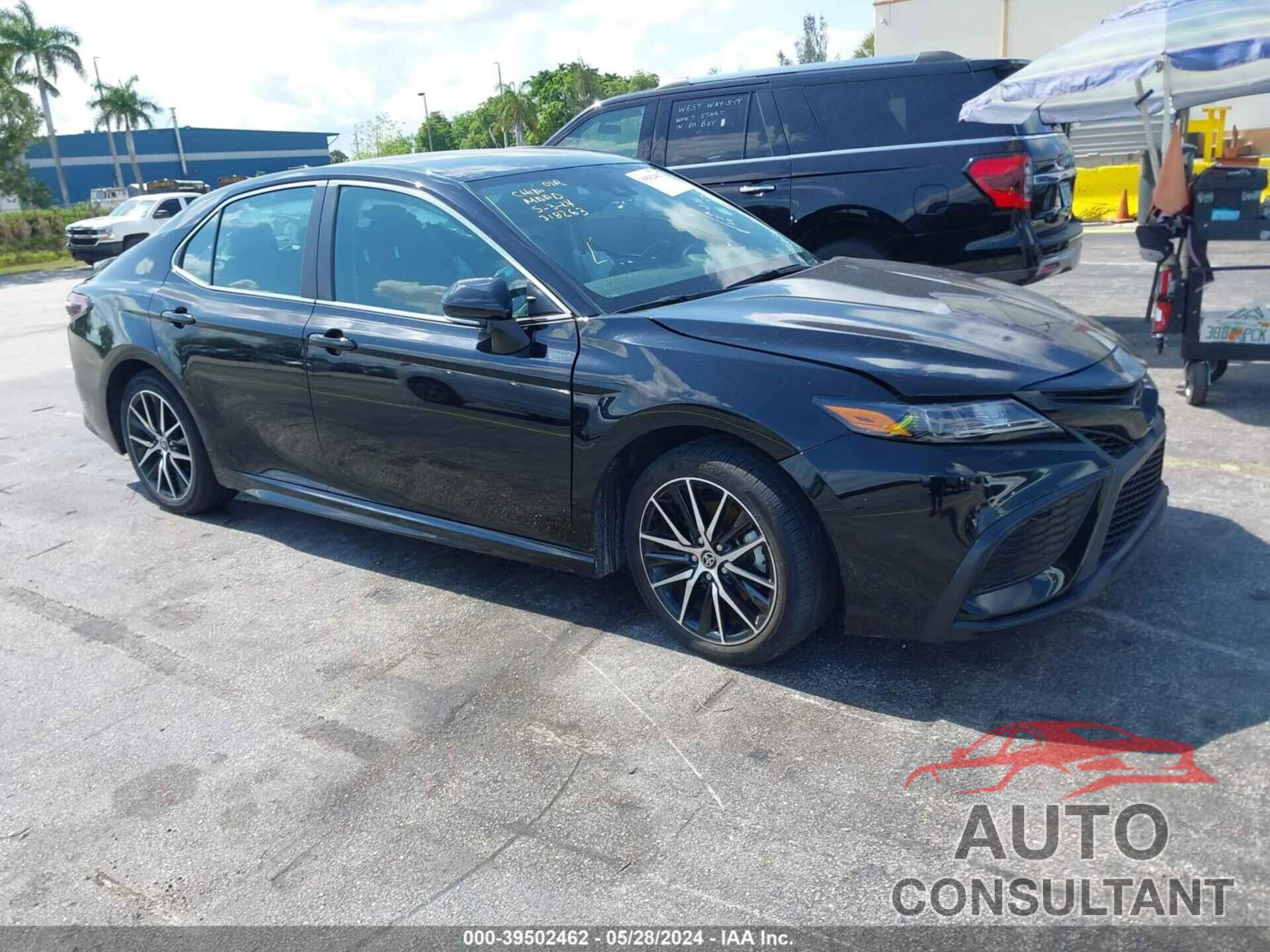 TOYOTA CAMRY 2023 - 4T1G11AK8PU760032