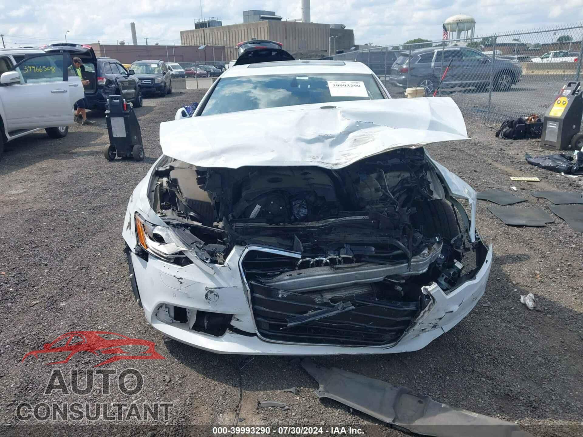 AUDI A6 2013 - WAUGFAFC6DN087347
