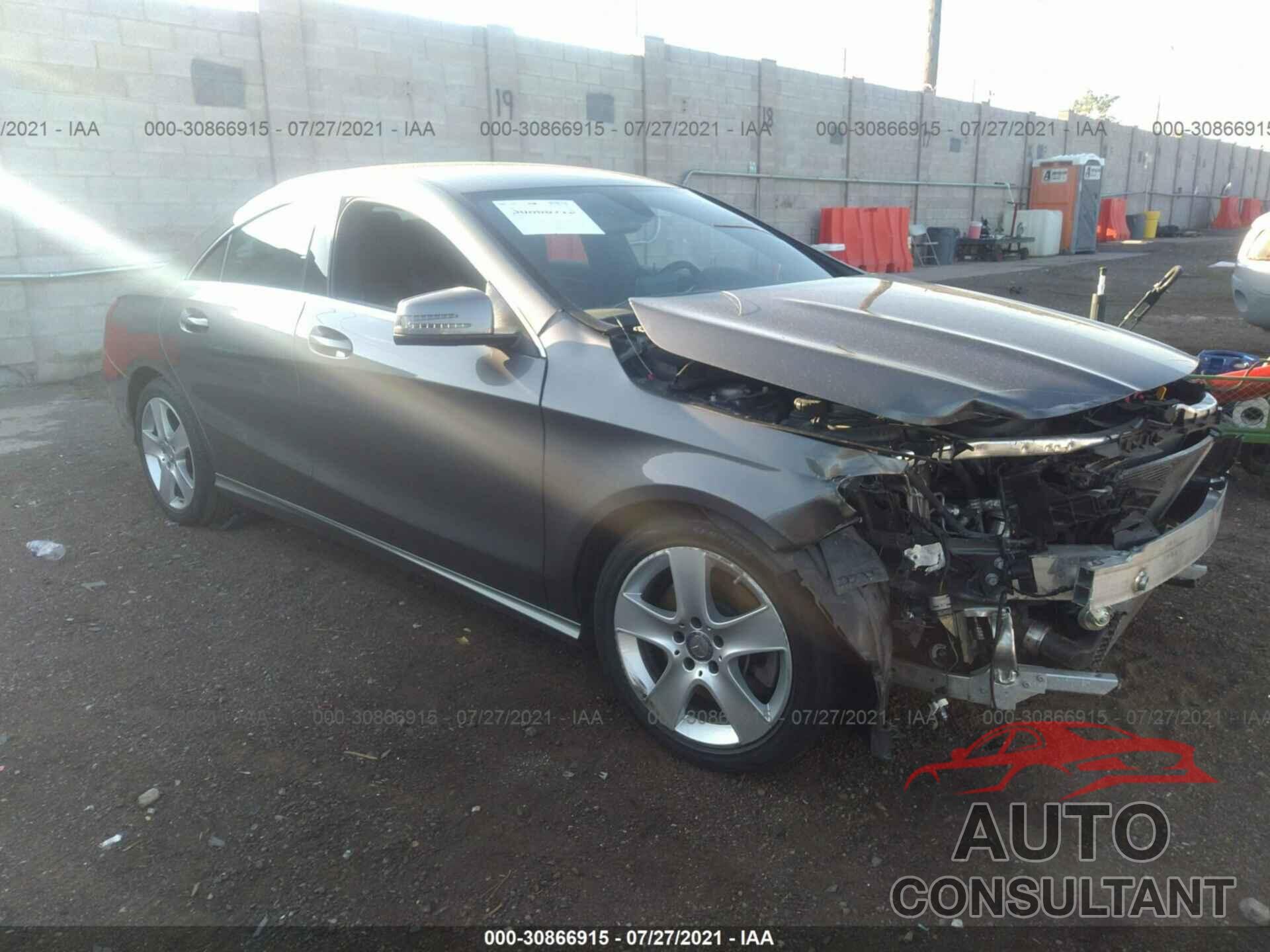 MERCEDES-BENZ CLA 2017 - WDDSJ4EB4HN450763