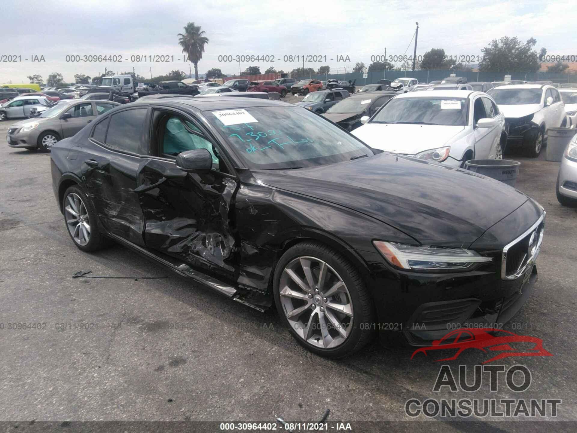 VOLVO S60 2019 - 7JR102FK2KG005978