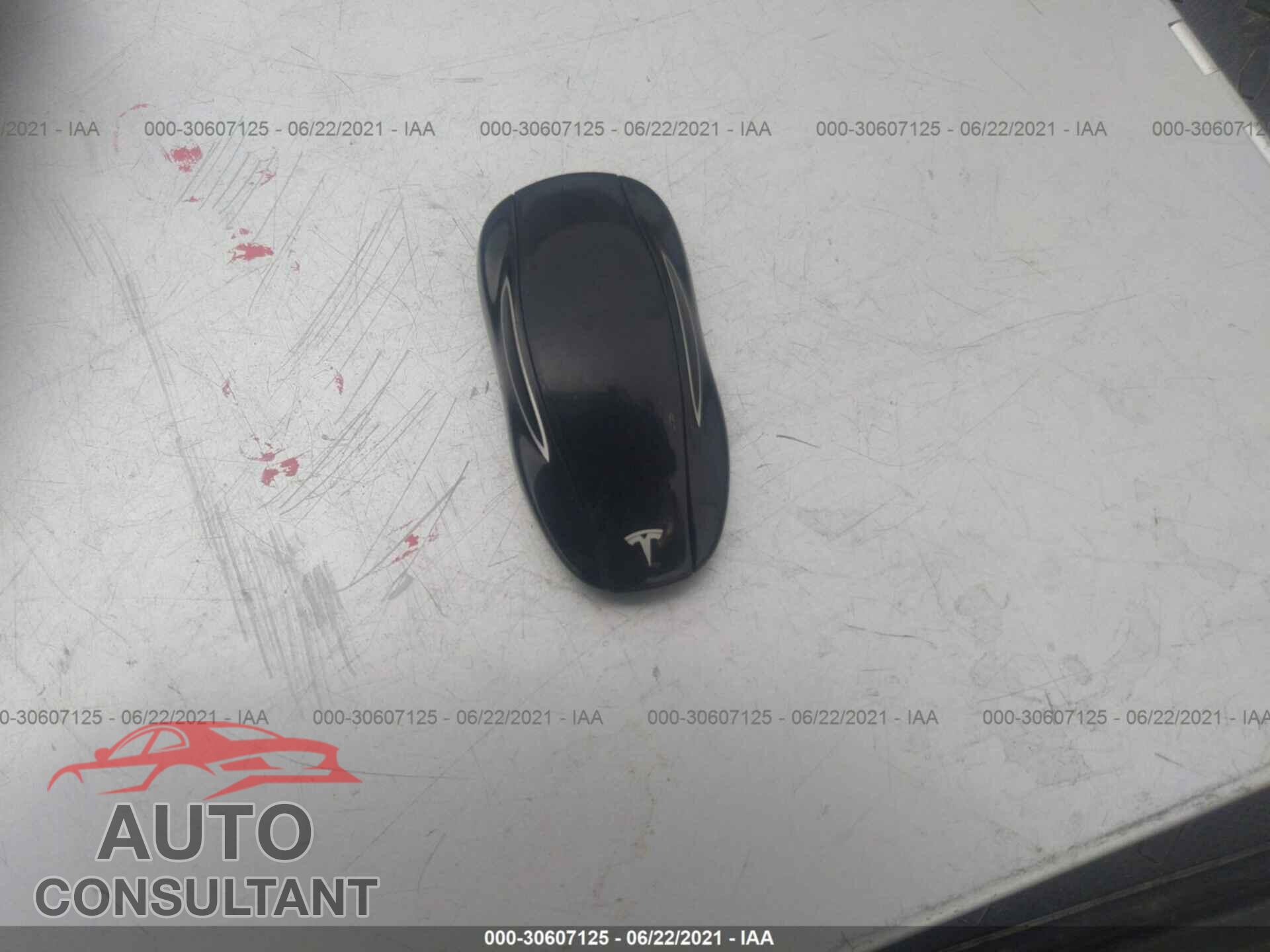 TESLA MODEL S 2018 - 5YJSA1E22JF294591