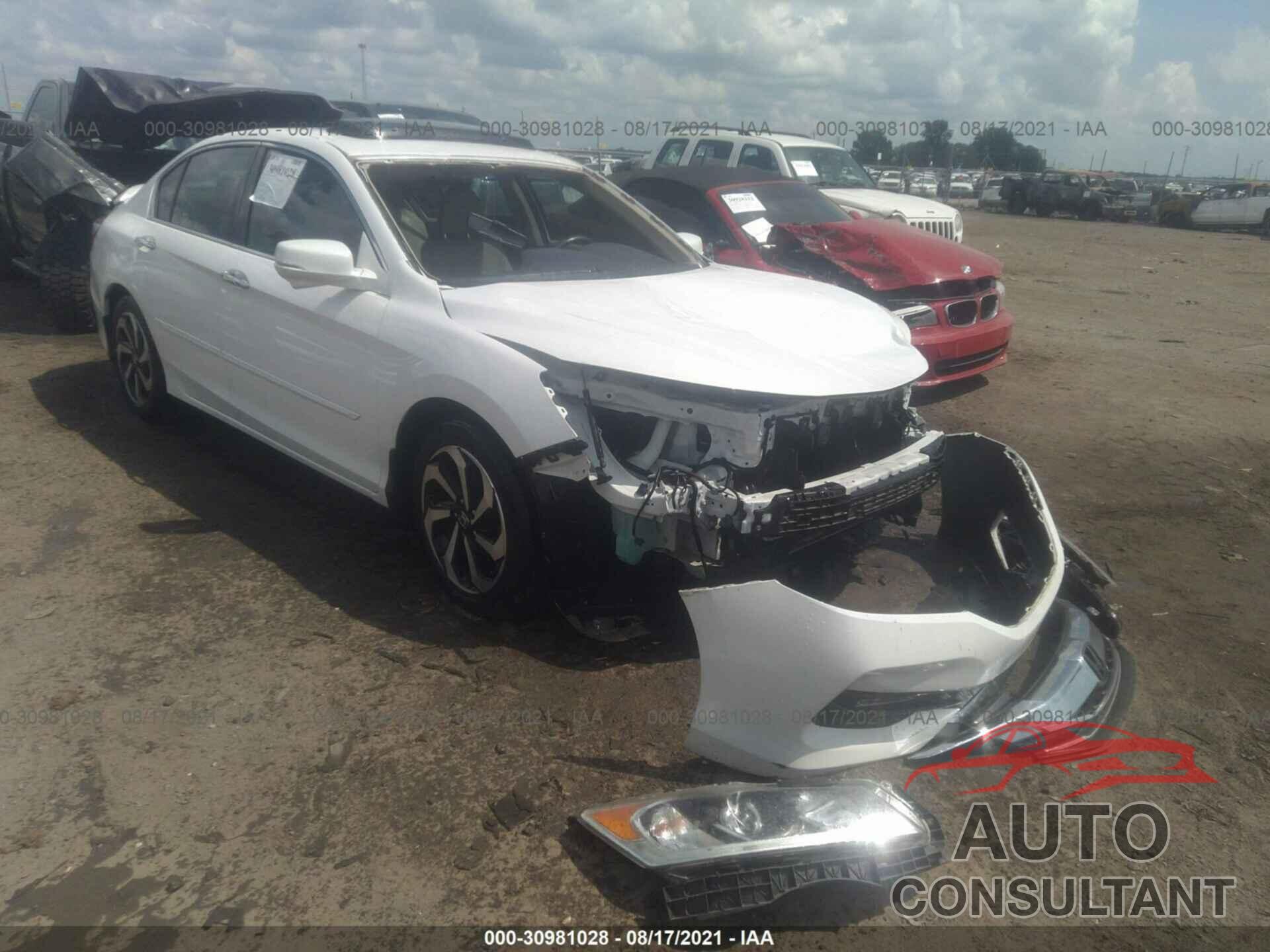 HONDA ACCORD SEDAN 2016 - 1HGCR3F88GA024733