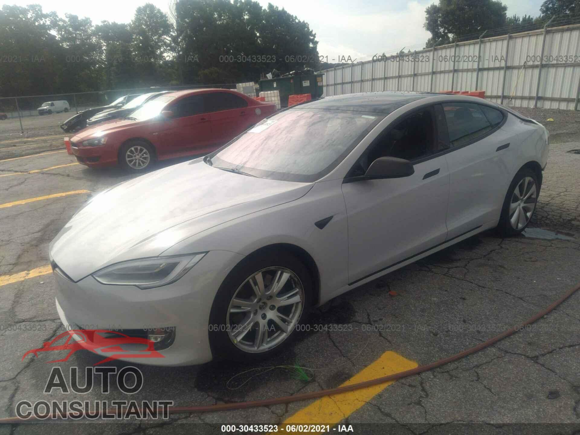 TESLA MODEL S 2020 - 5YJSA1E24LF402695