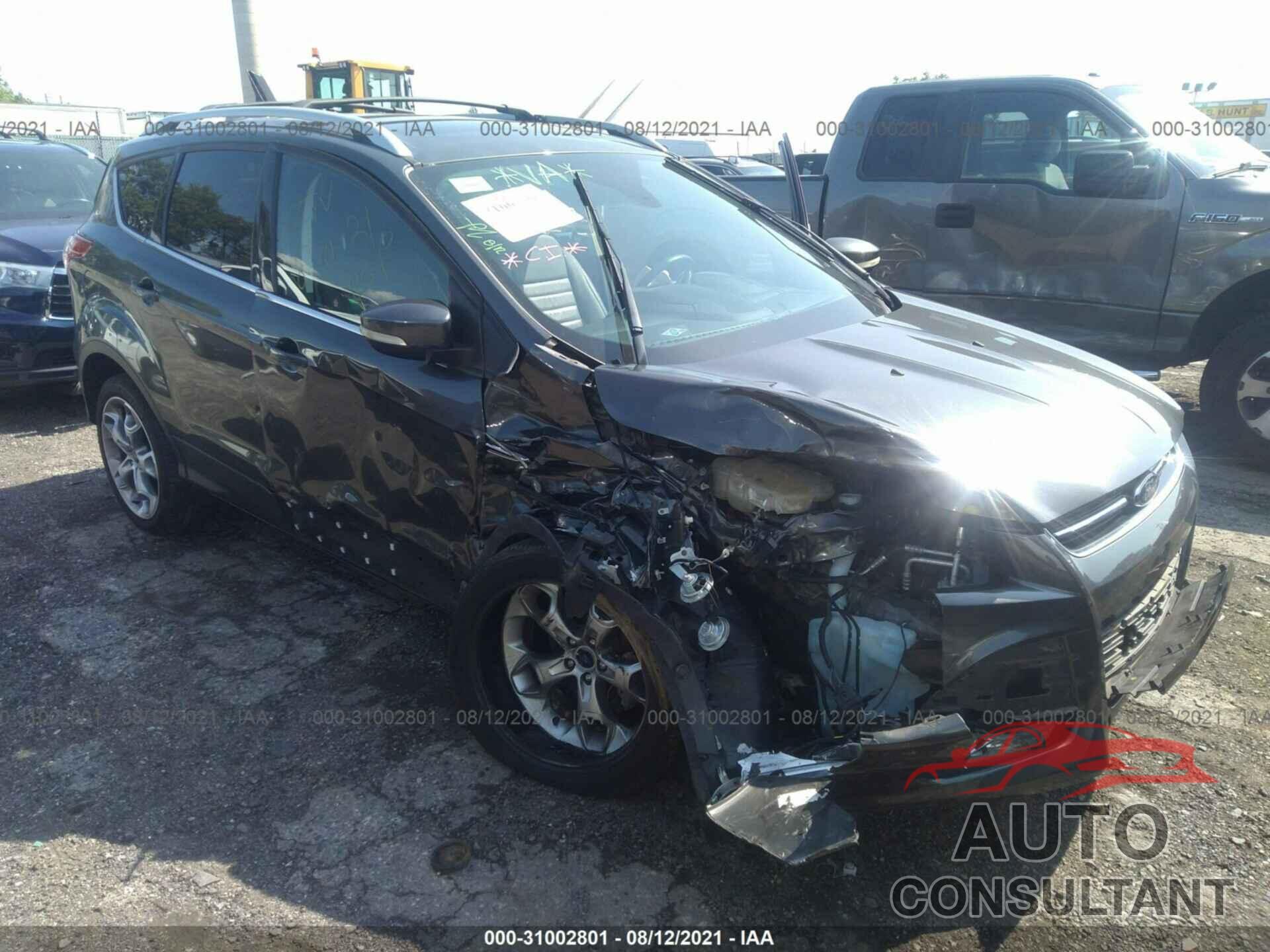 FORD ESCAPE 2016 - 1FMCU9J99GUC52122