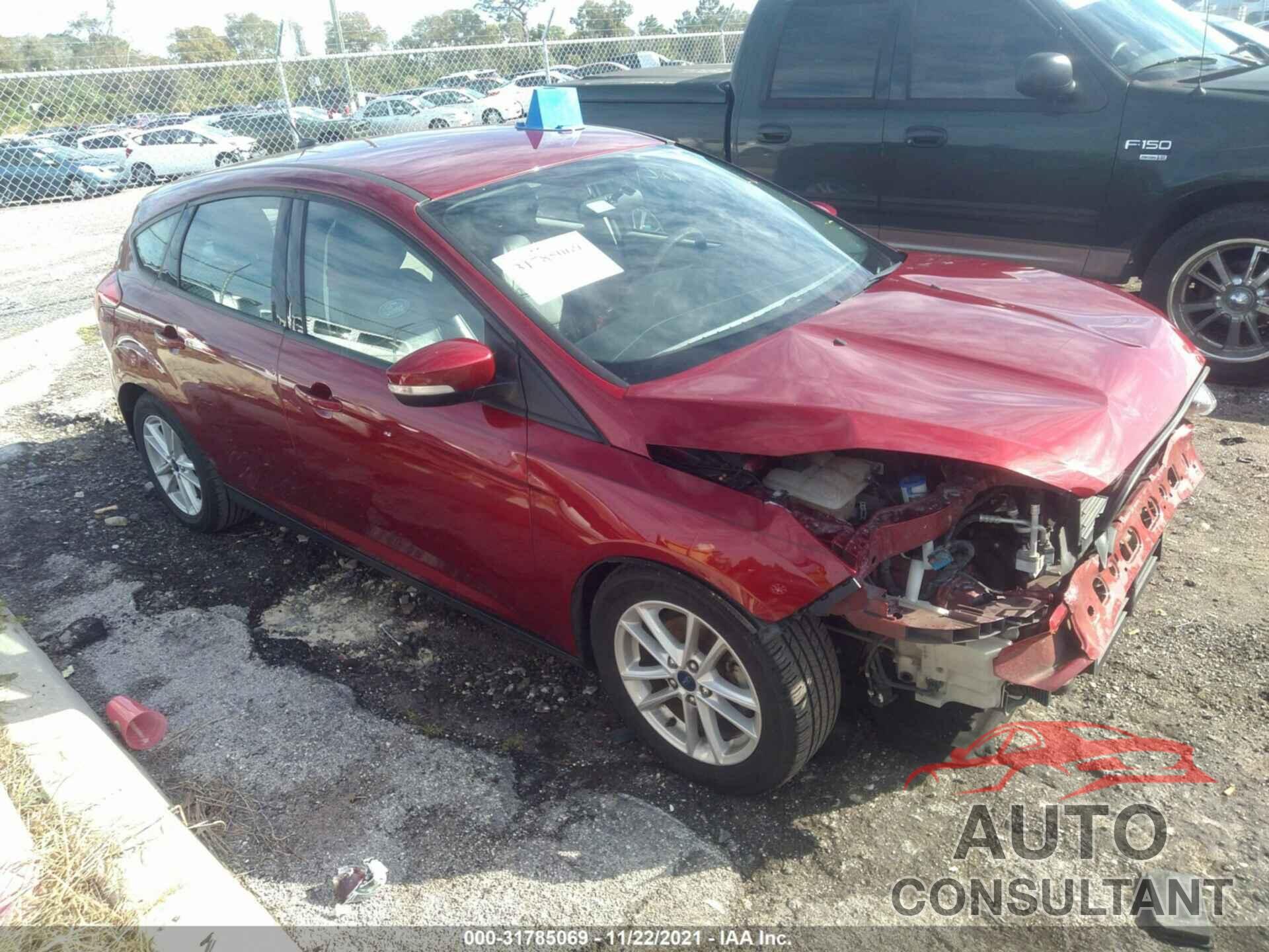 FORD FOCUS 2017 - 1FADP3K22HL331451