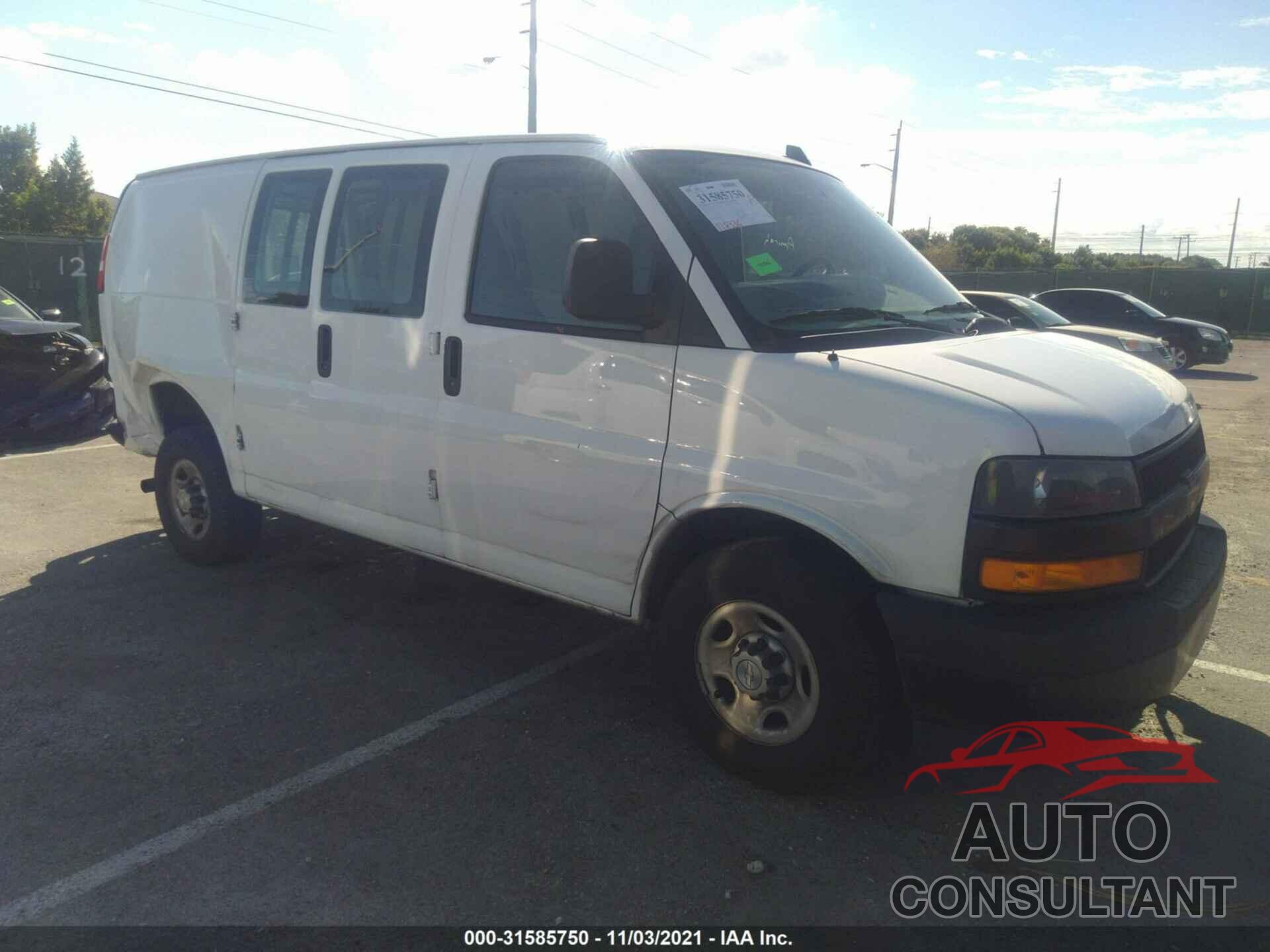 CHEVROLET EXPRESS CARGO VAN 2018 - 1GCWGAFP8J1339830