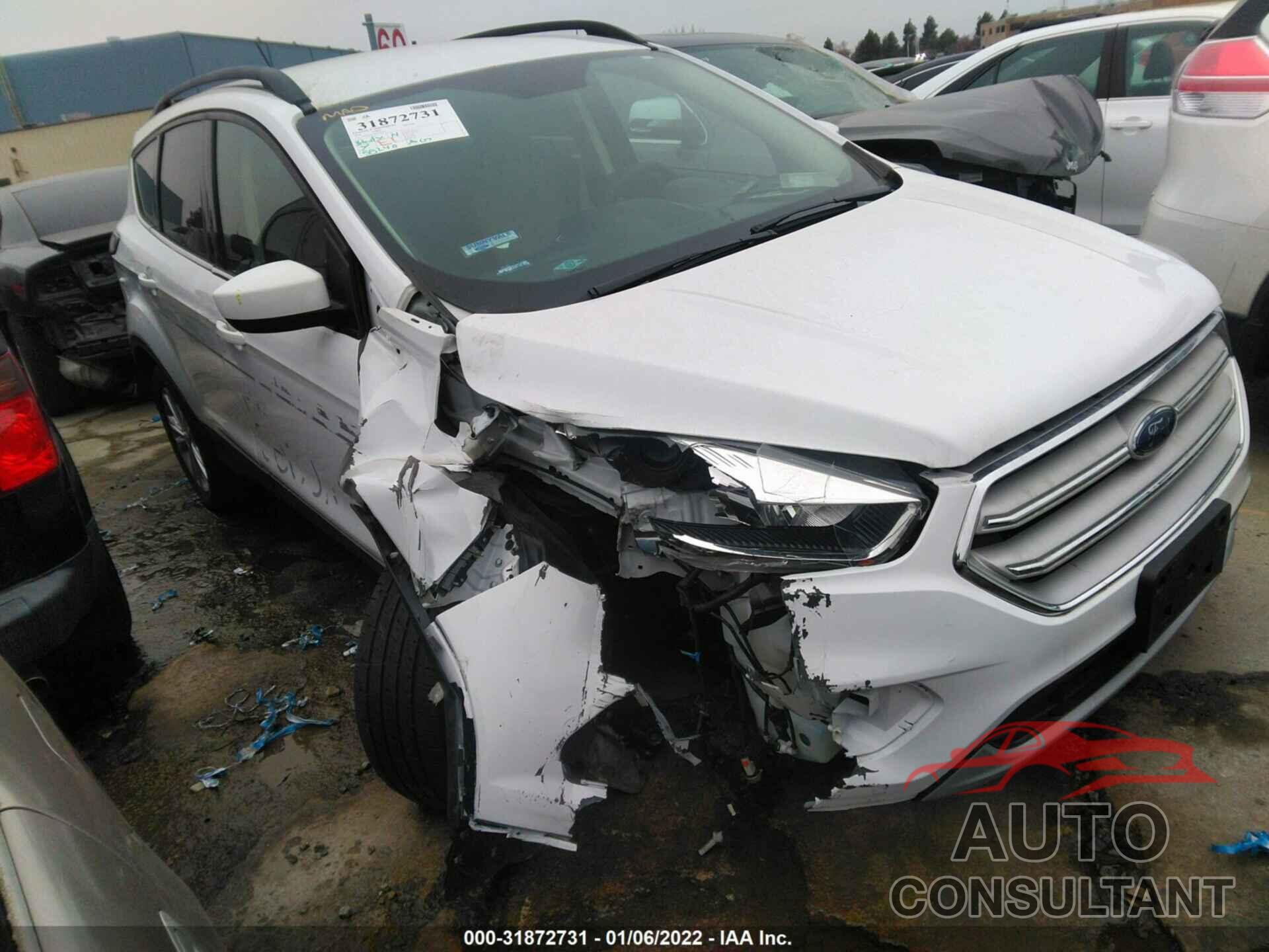 FORD ESCAPE 2018 - 1FMCU0GD2JUB26232