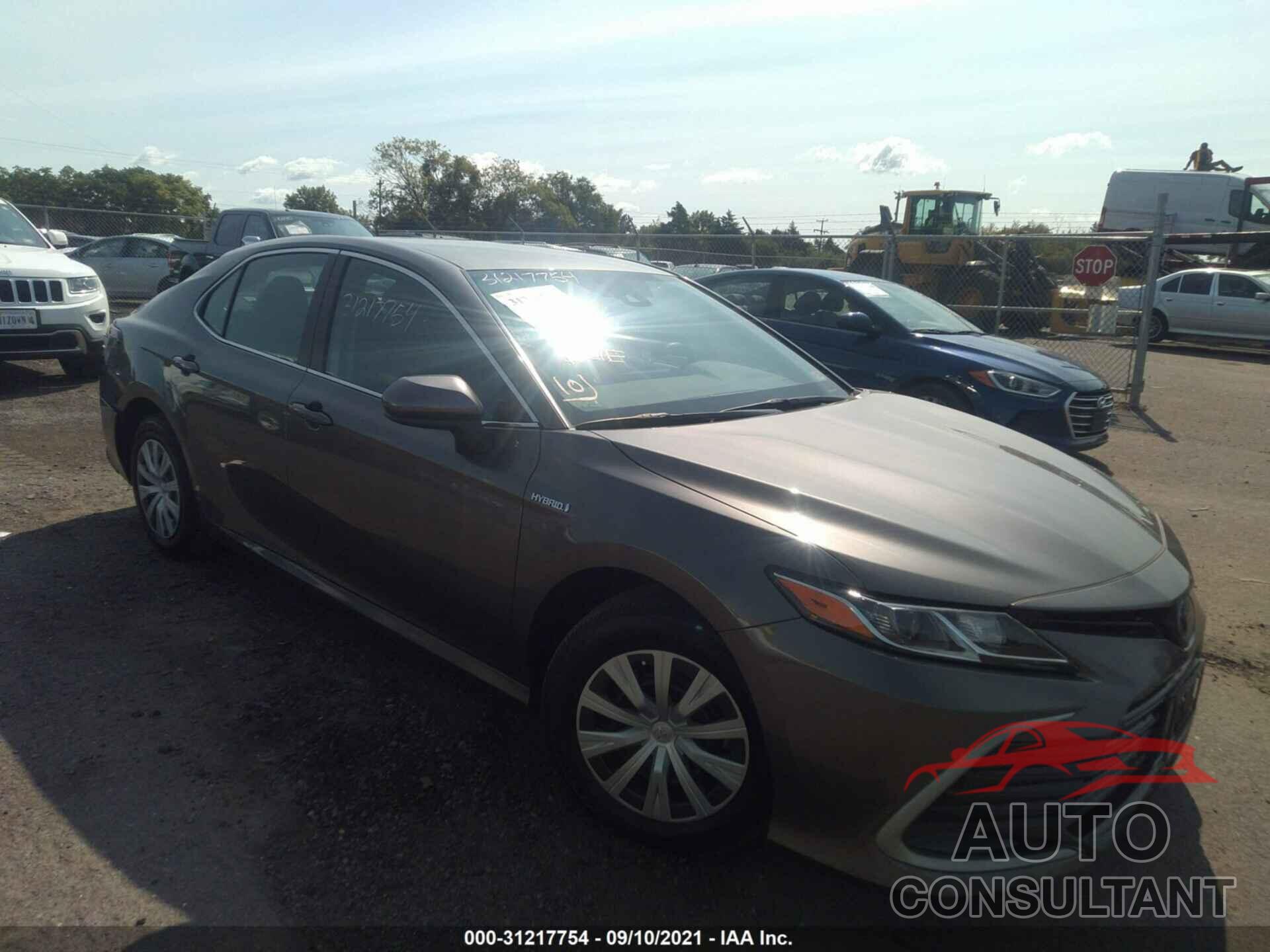 TOYOTA CAMRY 2021 - 4T1C31AKXMU549144