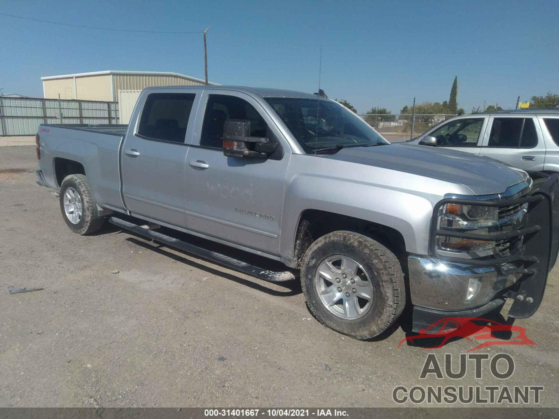 CHEVROLET SILVERADO 1500 2017 - 1GCUKREC8HF158825