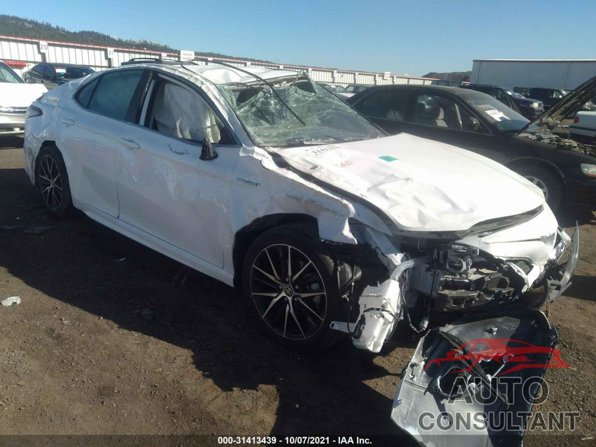 TOYOTA CAMRY 2021 - 4T1G31AK1MU021817