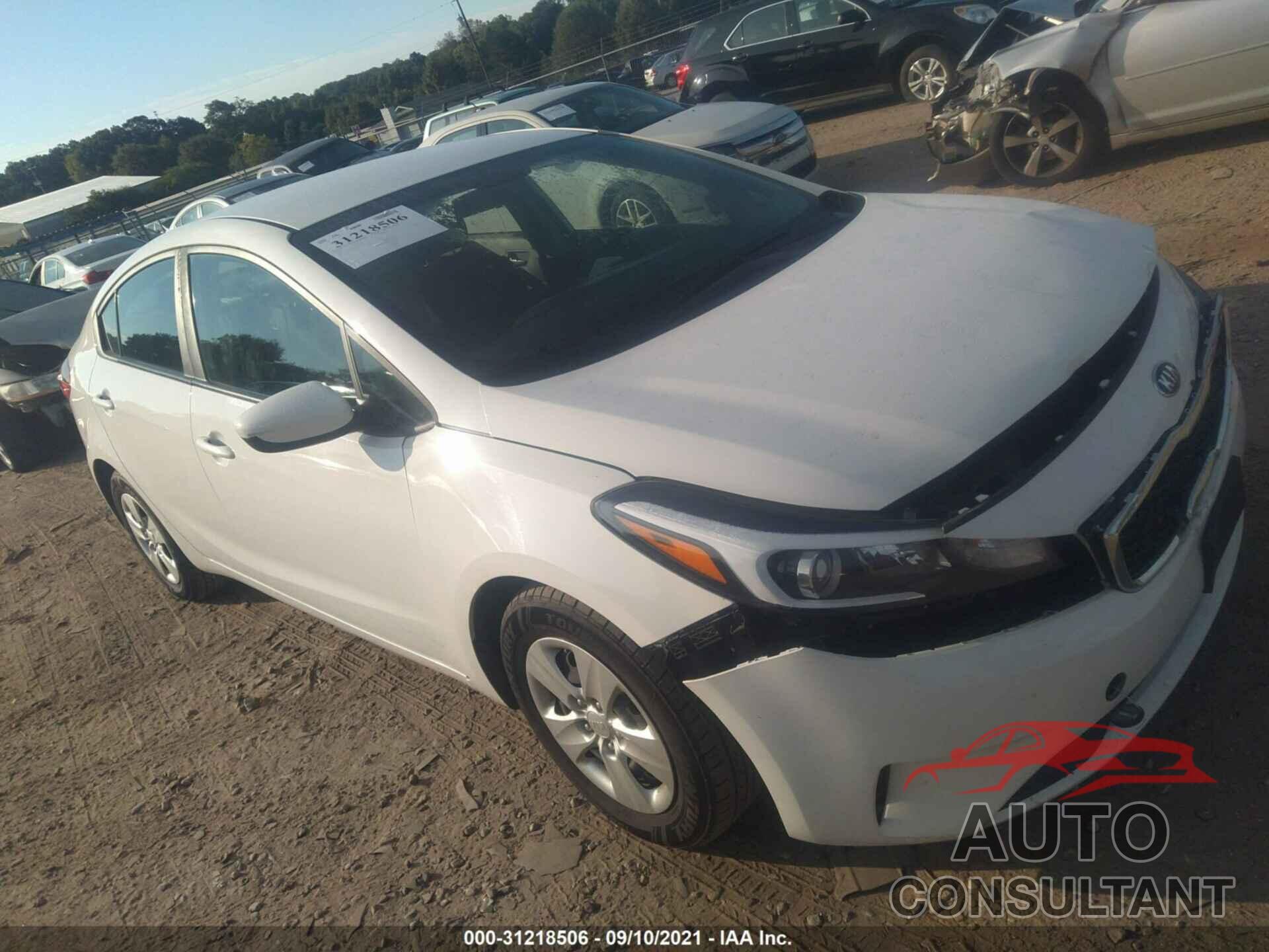 KIA FORTE 2018 - 3KPFK4A73JE220426